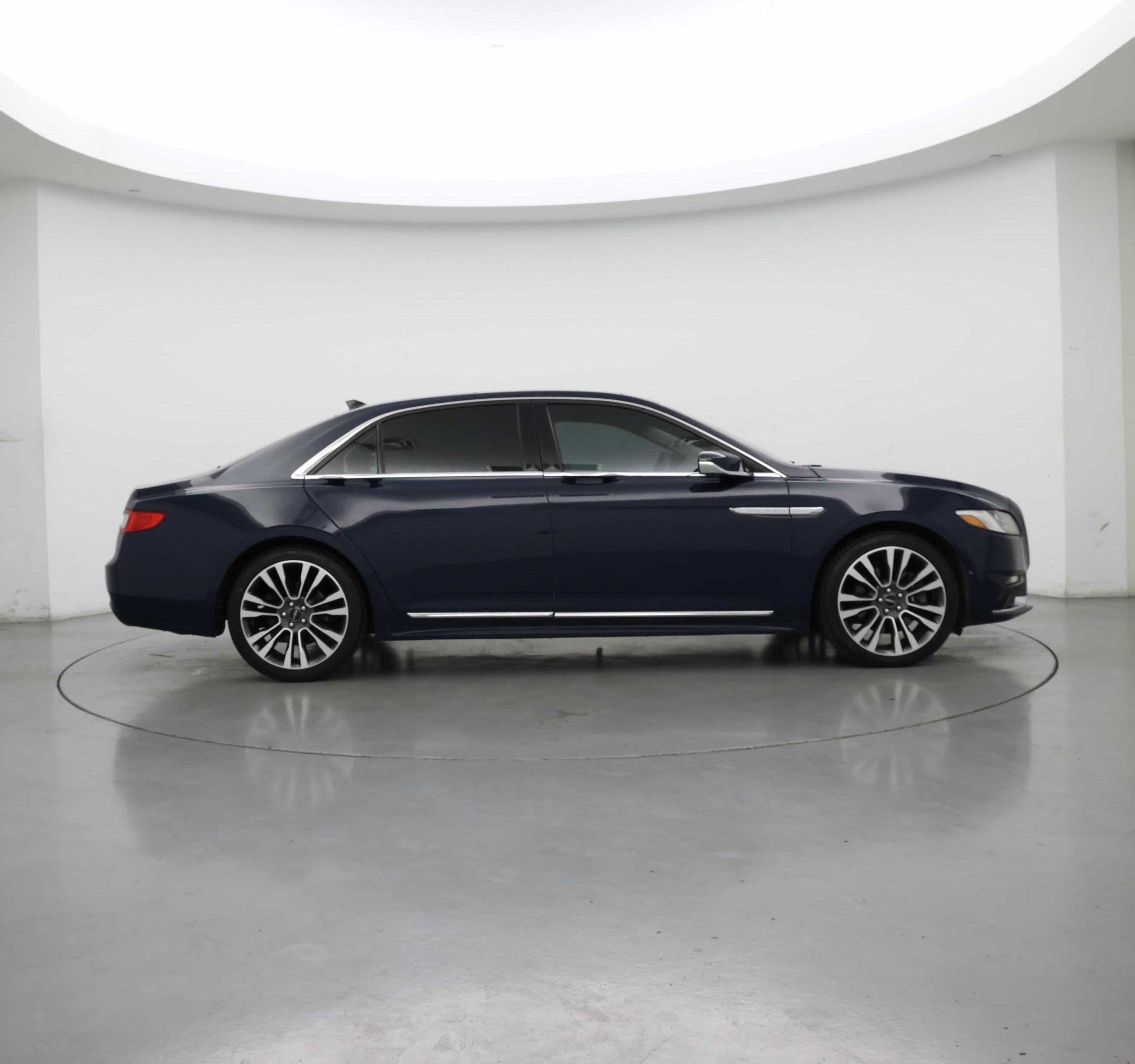 Thumbnail: 2018 Lincoln Continental - 7