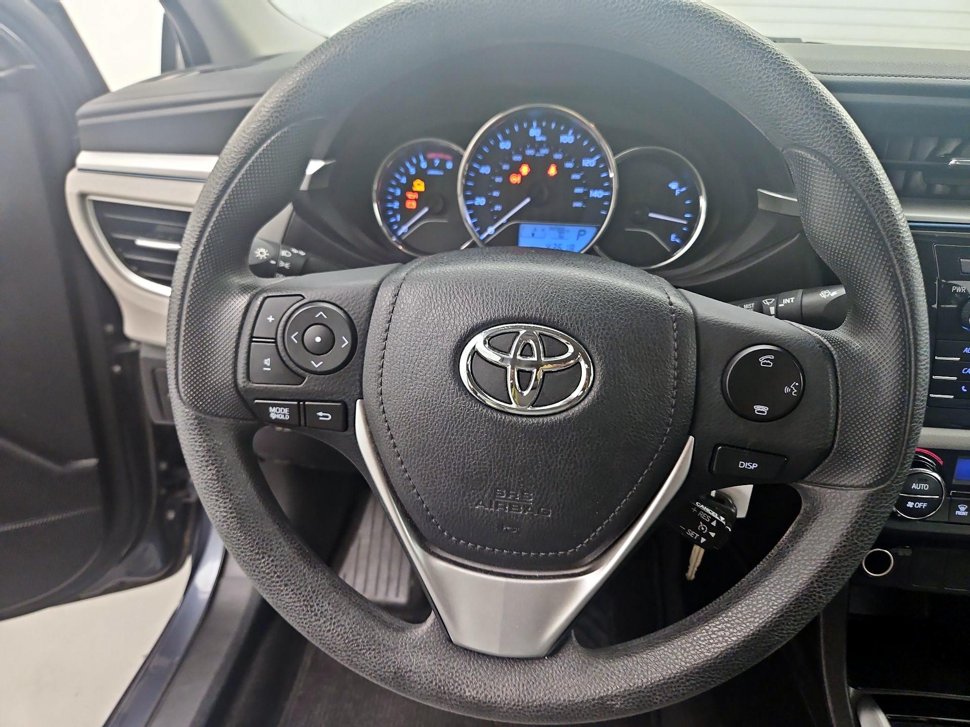 Thumbnail: 2016 Toyota Corolla - 10