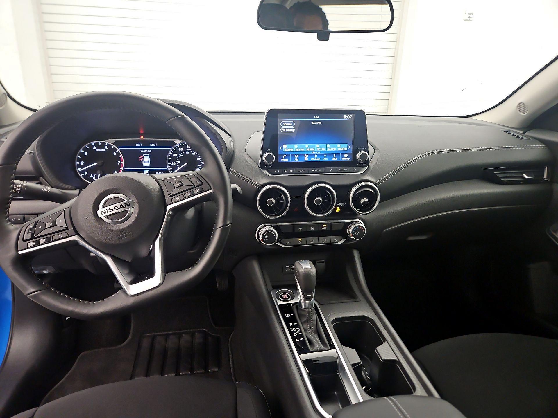 Thumbnail: 2023 Nissan Sentra - 9