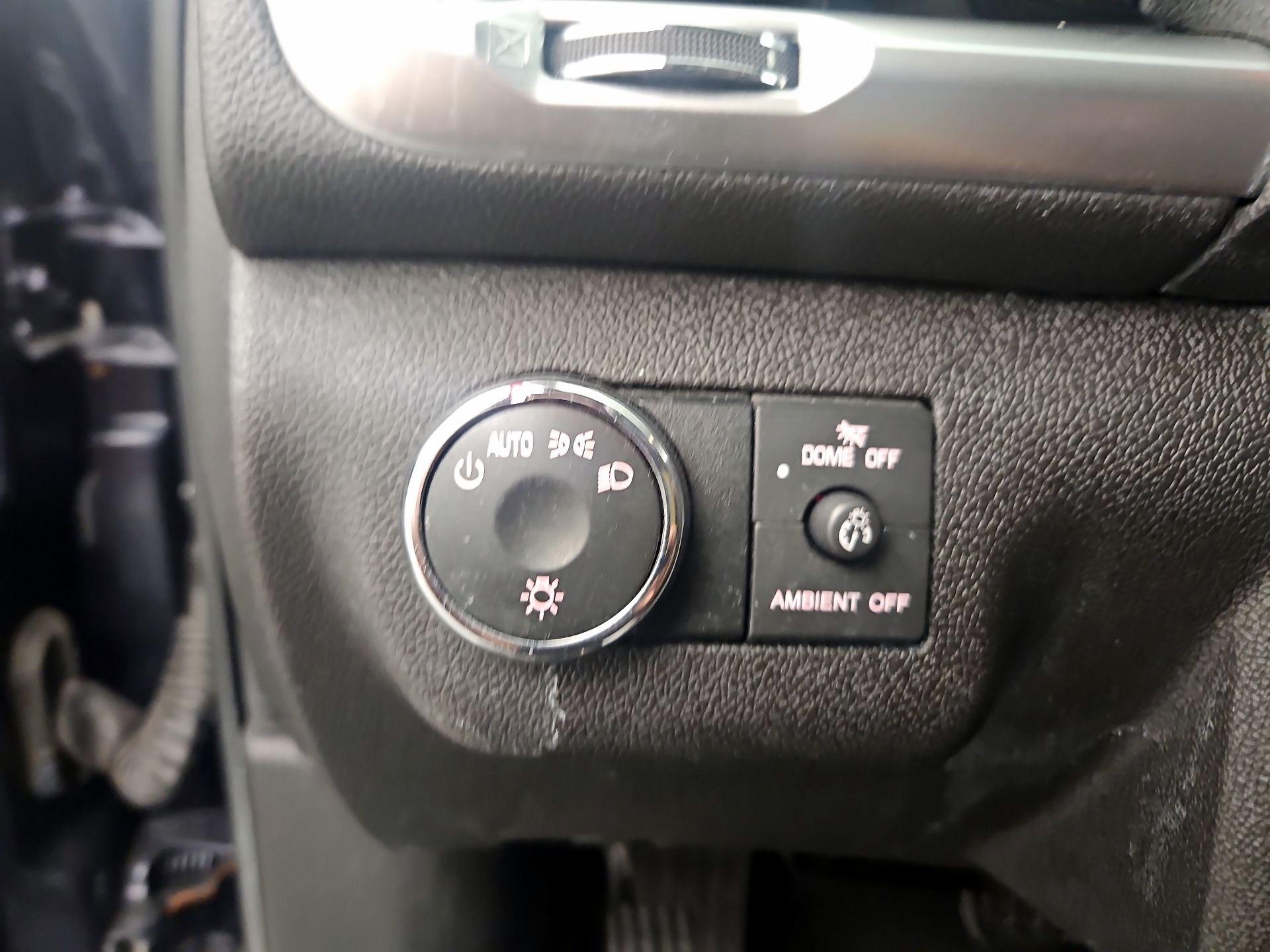 Thumbnail: 2014 GMC Acadia - 13