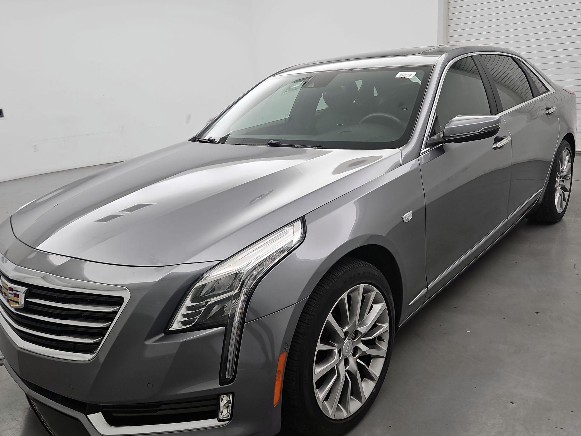 Thumbnail: 2018 Cadillac CT6 - 3