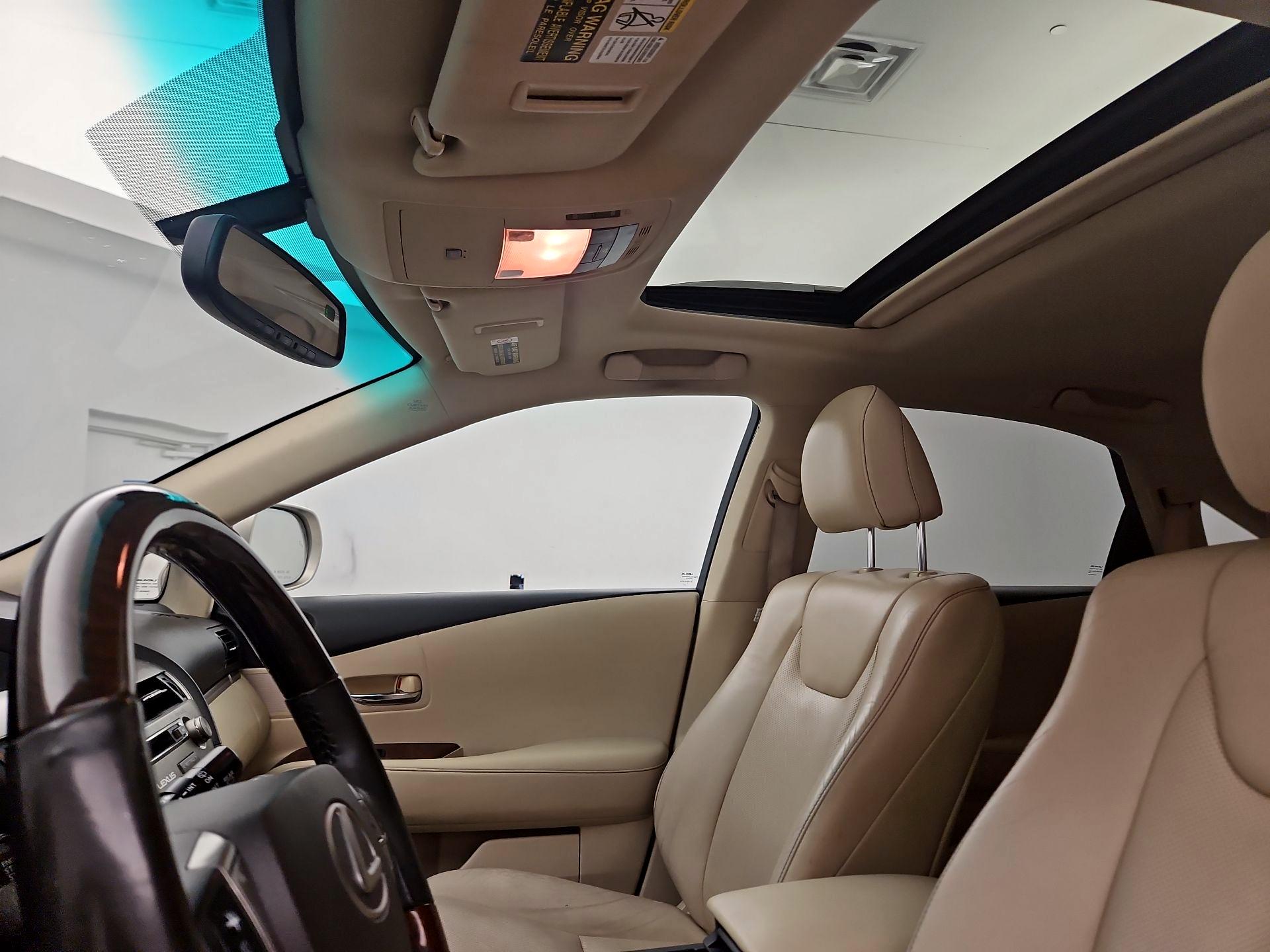 Thumbnail: 2015 Lexus RX - 18