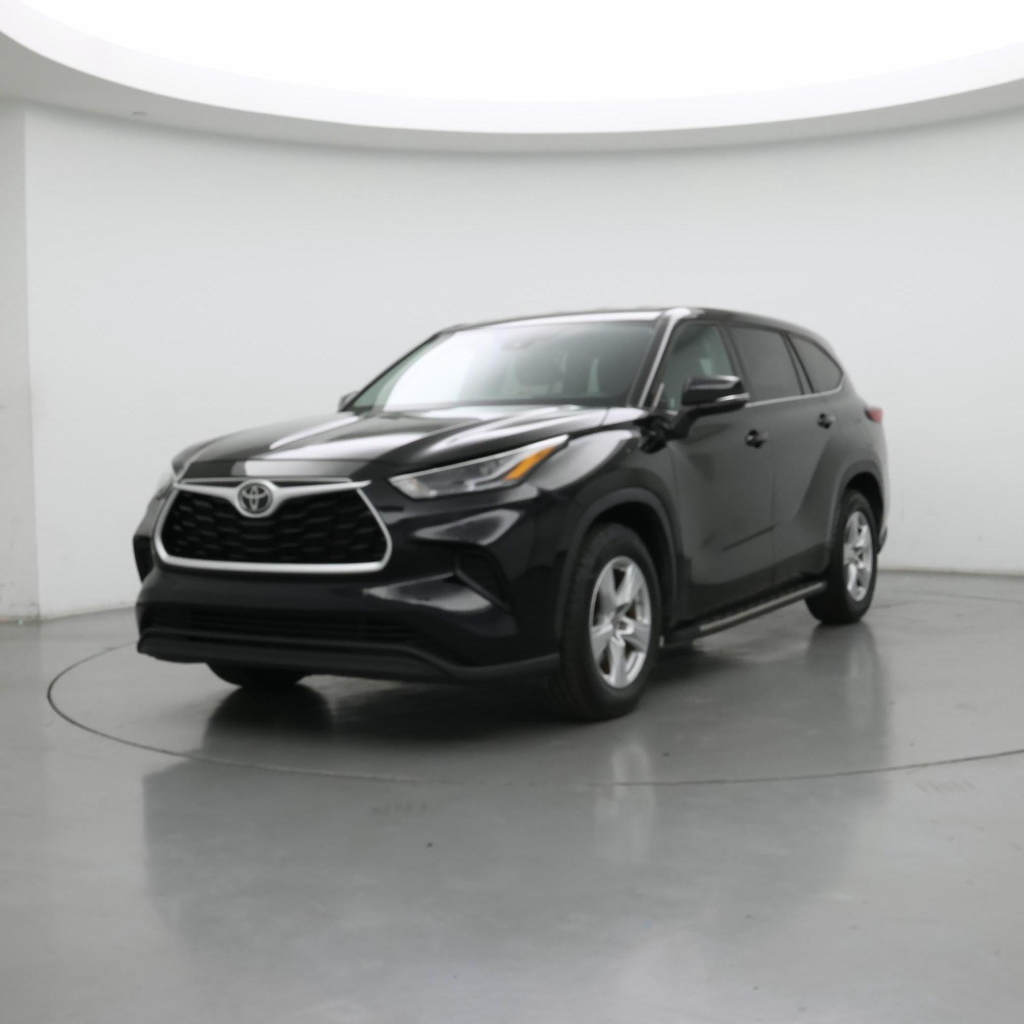 Thumbnail: 2022 Toyota Highlander - 4