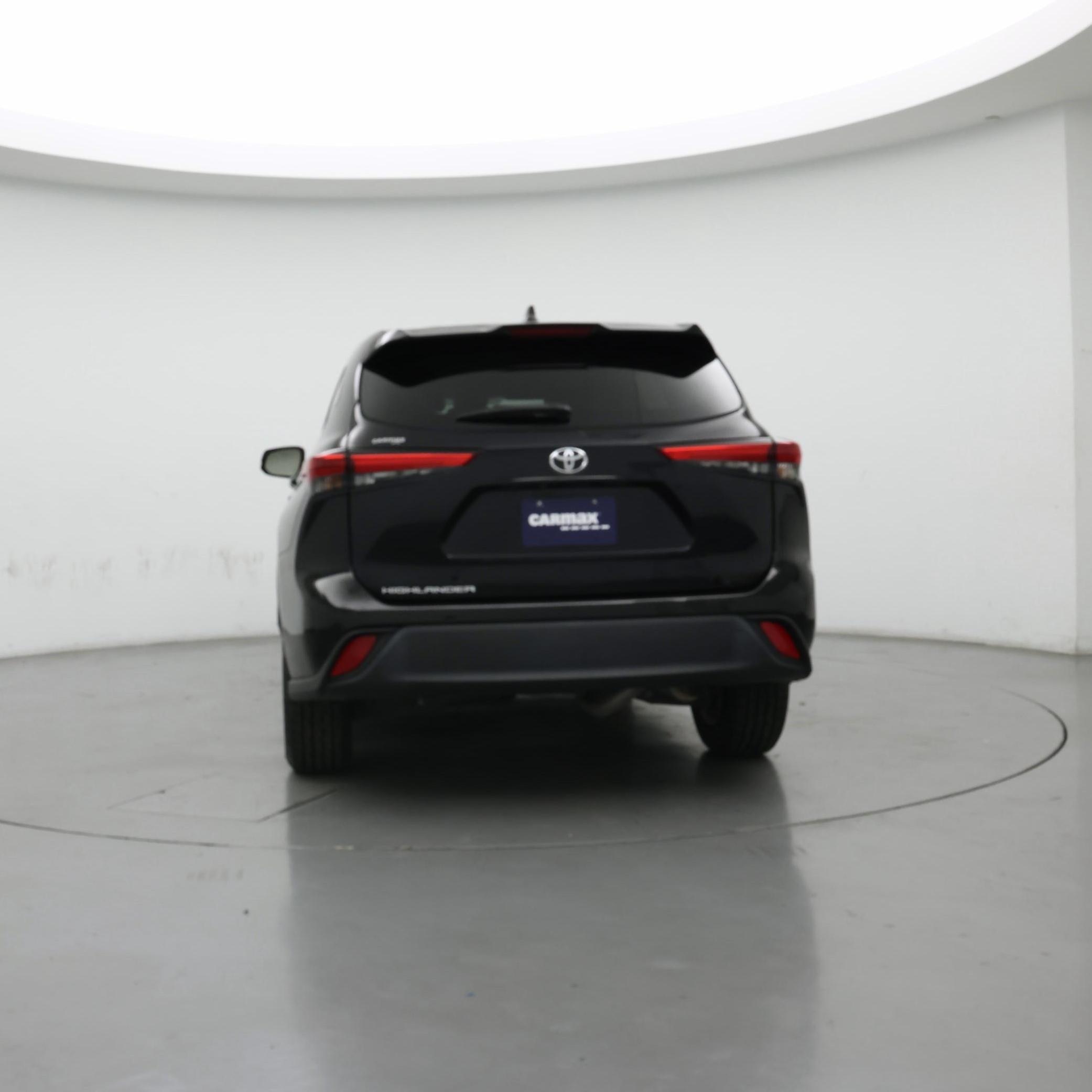 Thumbnail: 2022 Toyota Highlander - 6