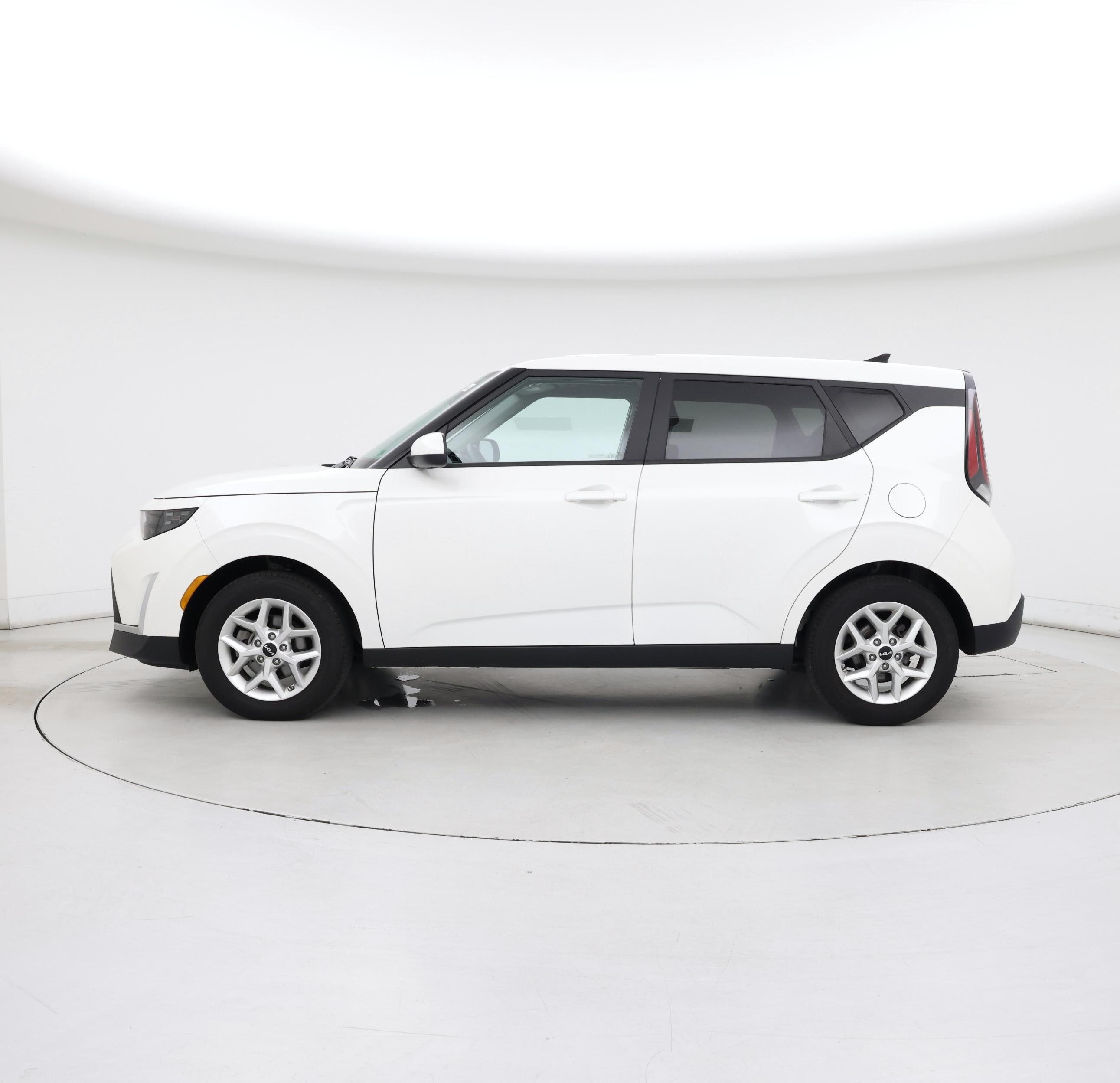 Thumbnail: 2024 Kia Soul - 3