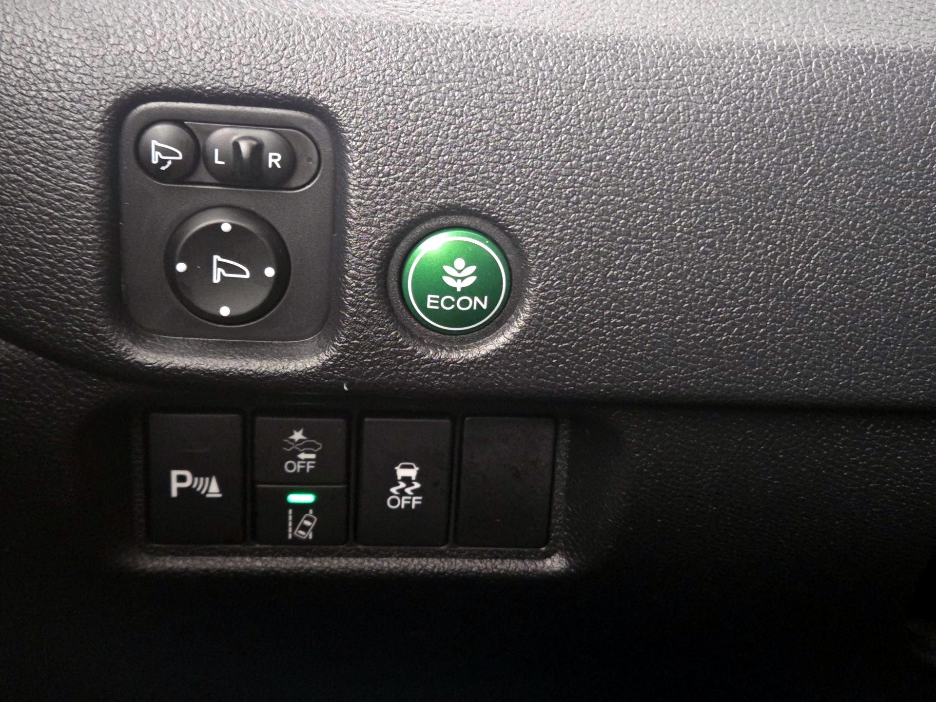Thumbnail: 2019 Honda Passport - 13