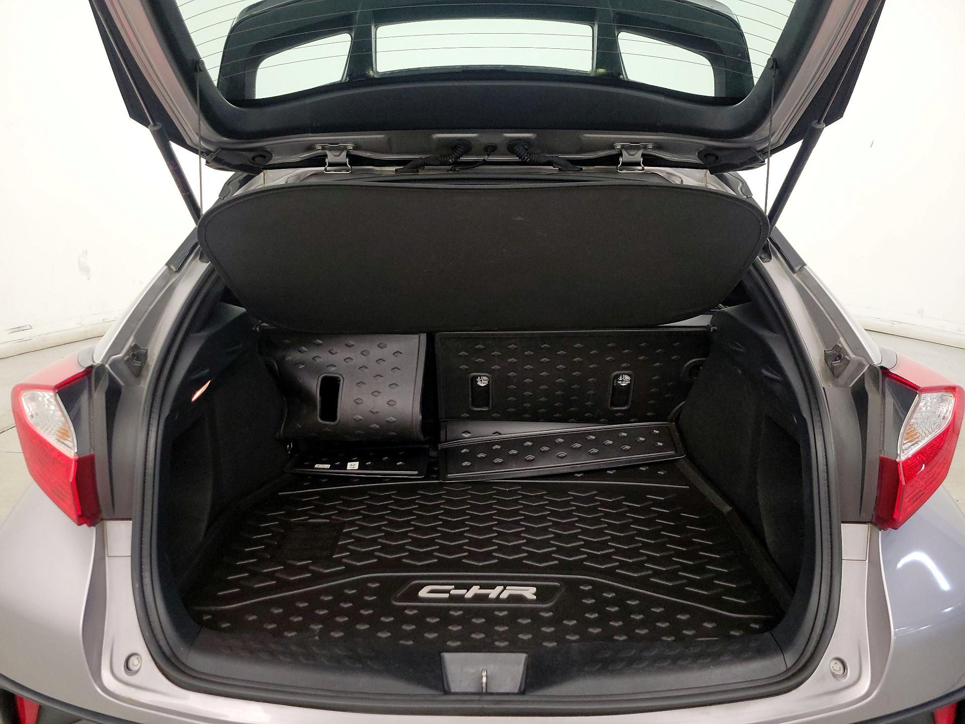 Thumbnail: 2019 Toyota C-HR - 20