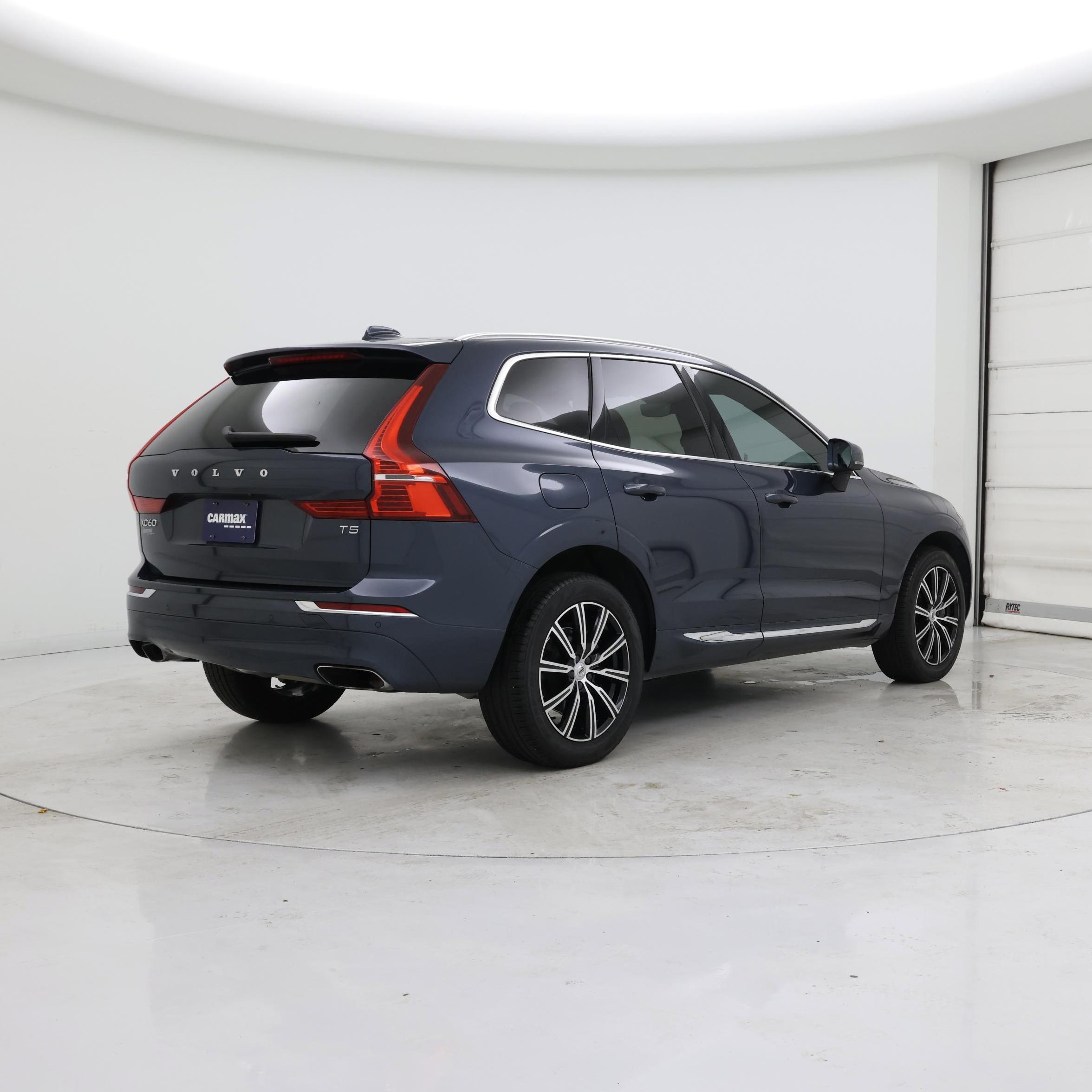 Thumbnail: 2021 Volvo XC60 - 8