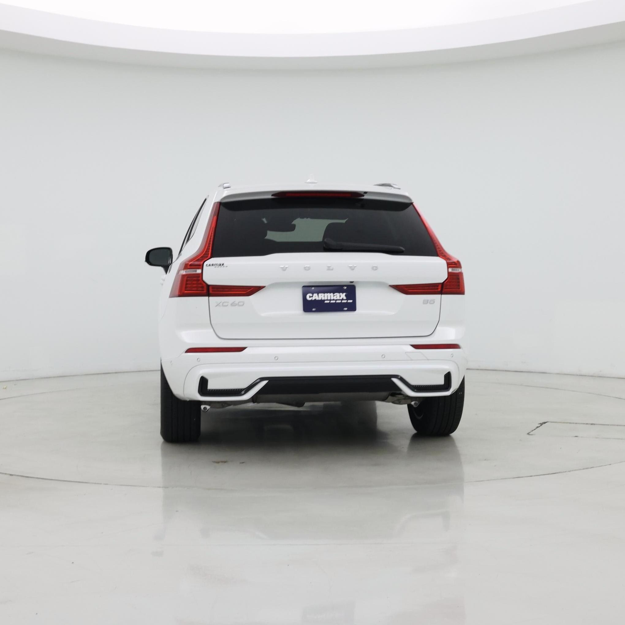 Thumbnail: 2023 Volvo XC60 - 6