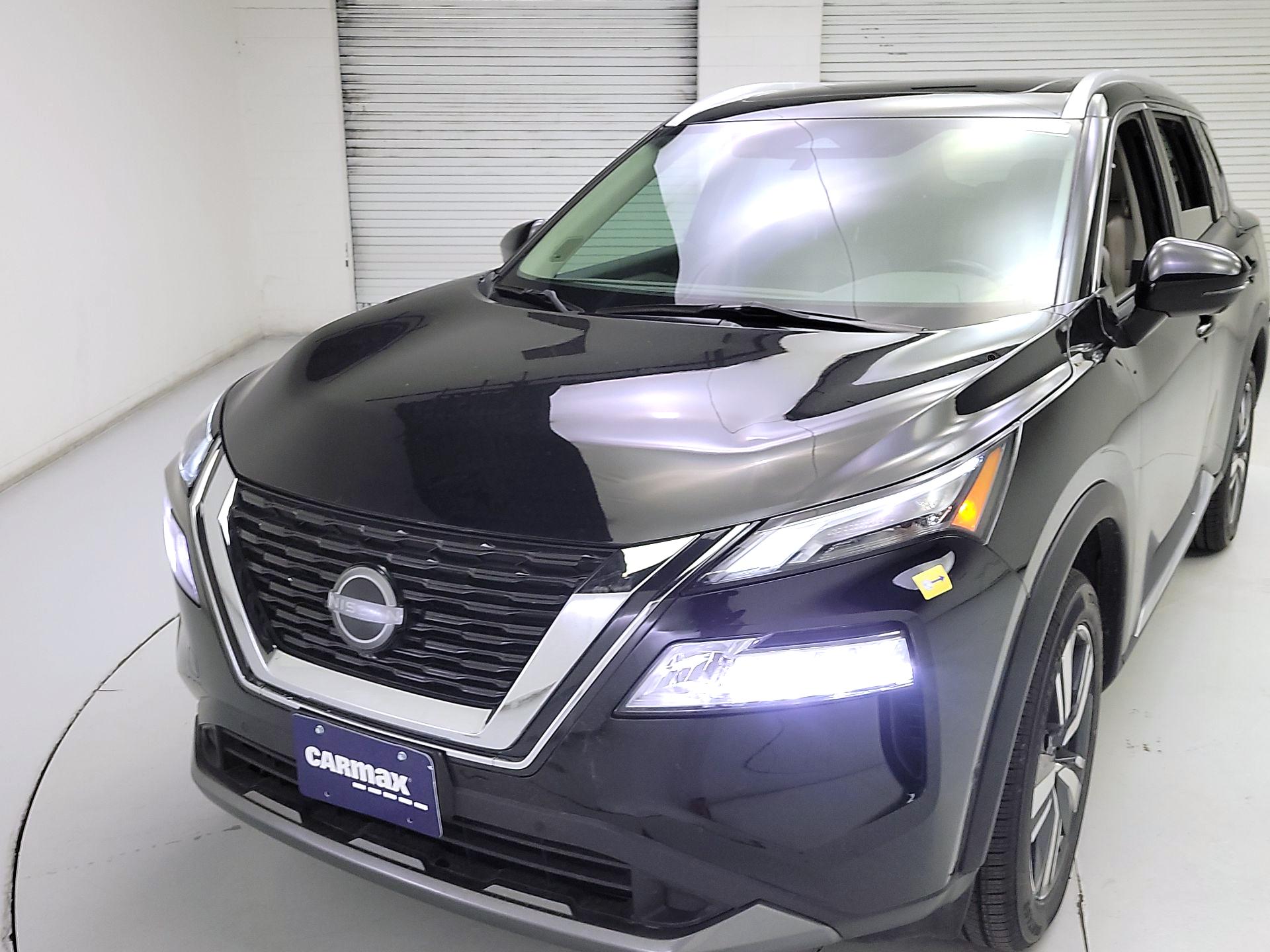 Thumbnail: 2023 Nissan Rogue - 3