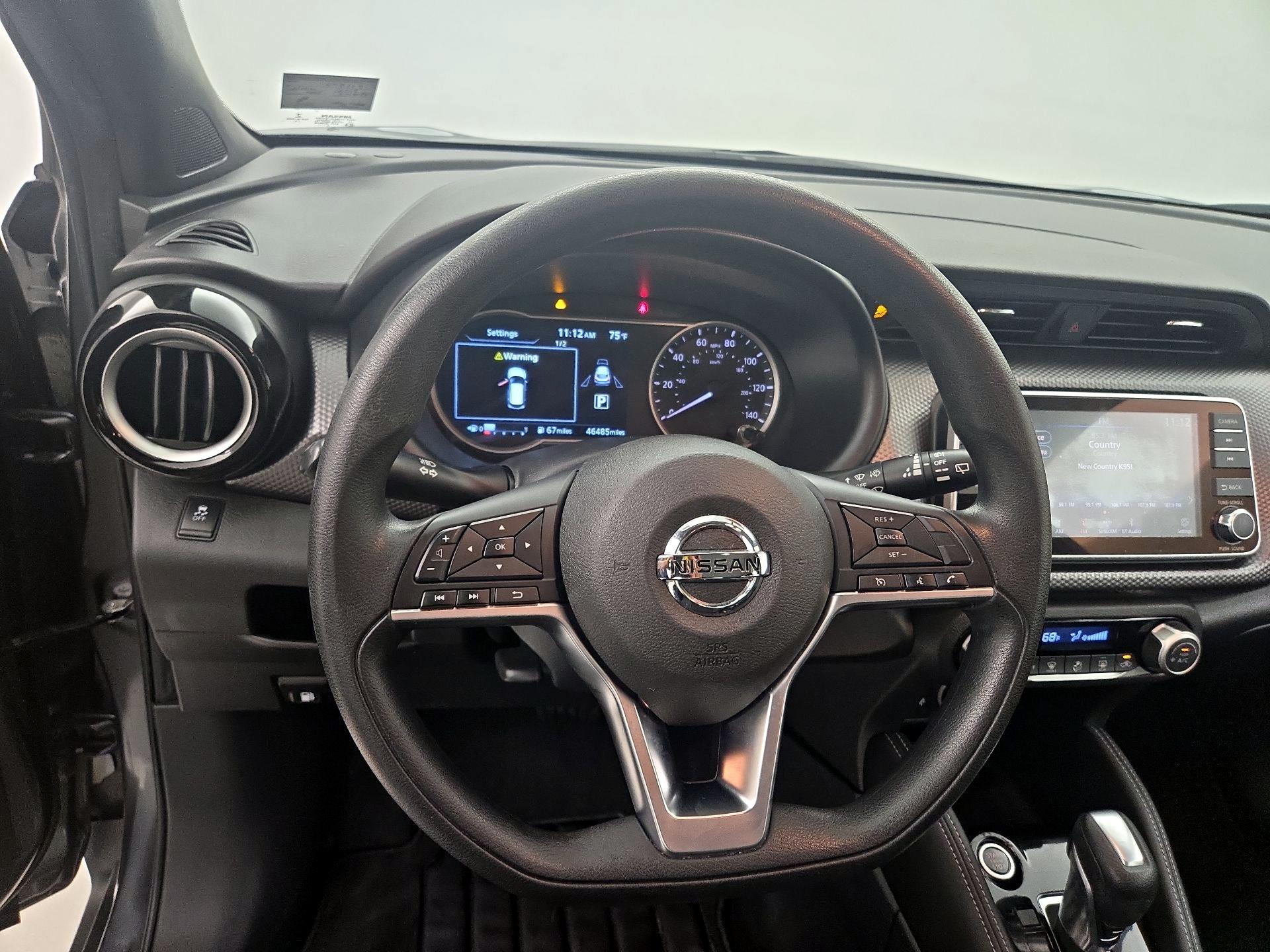 Thumbnail: 2019 Nissan Kicks - 10