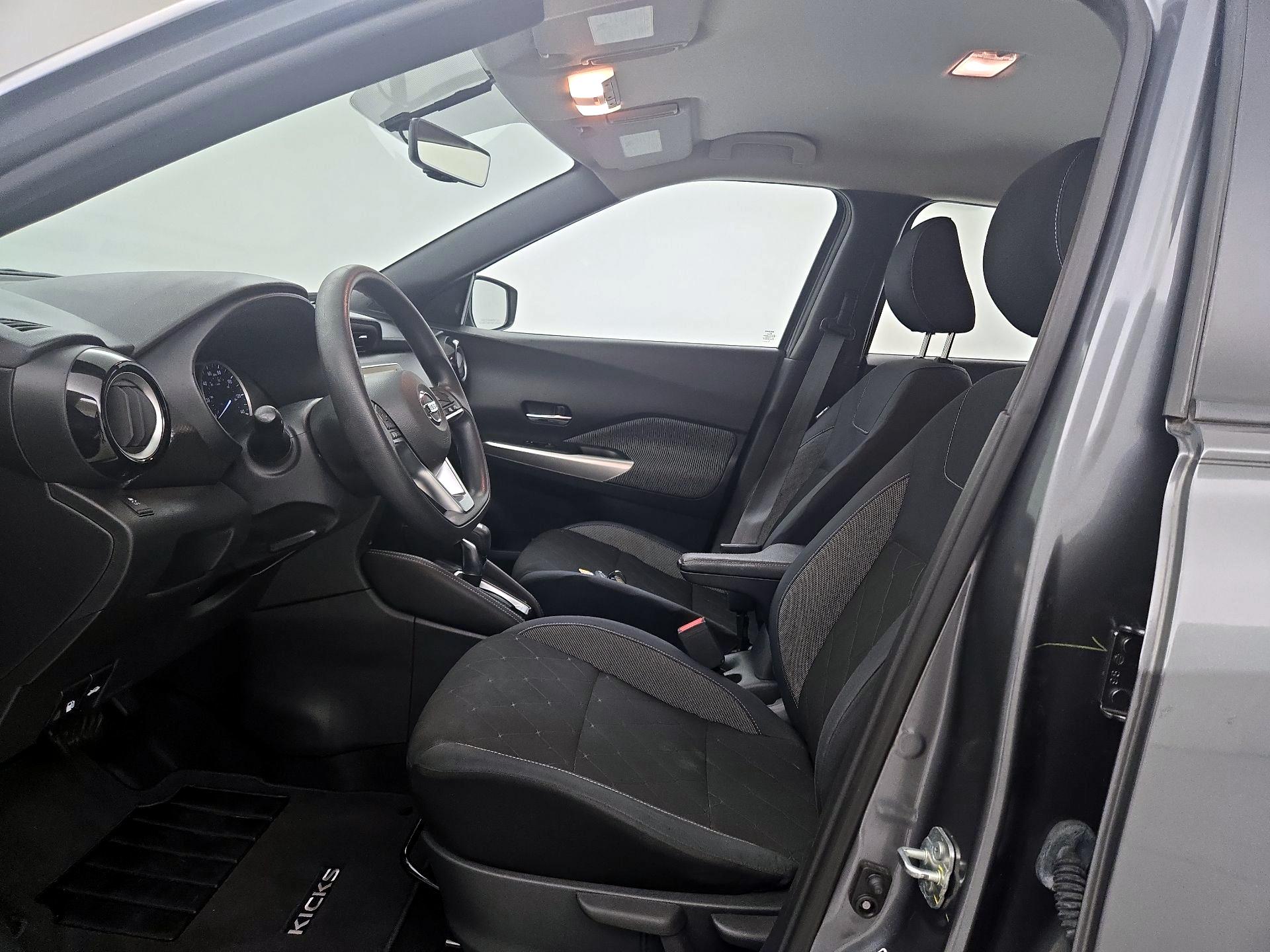Thumbnail: 2019 Nissan Kicks - 11