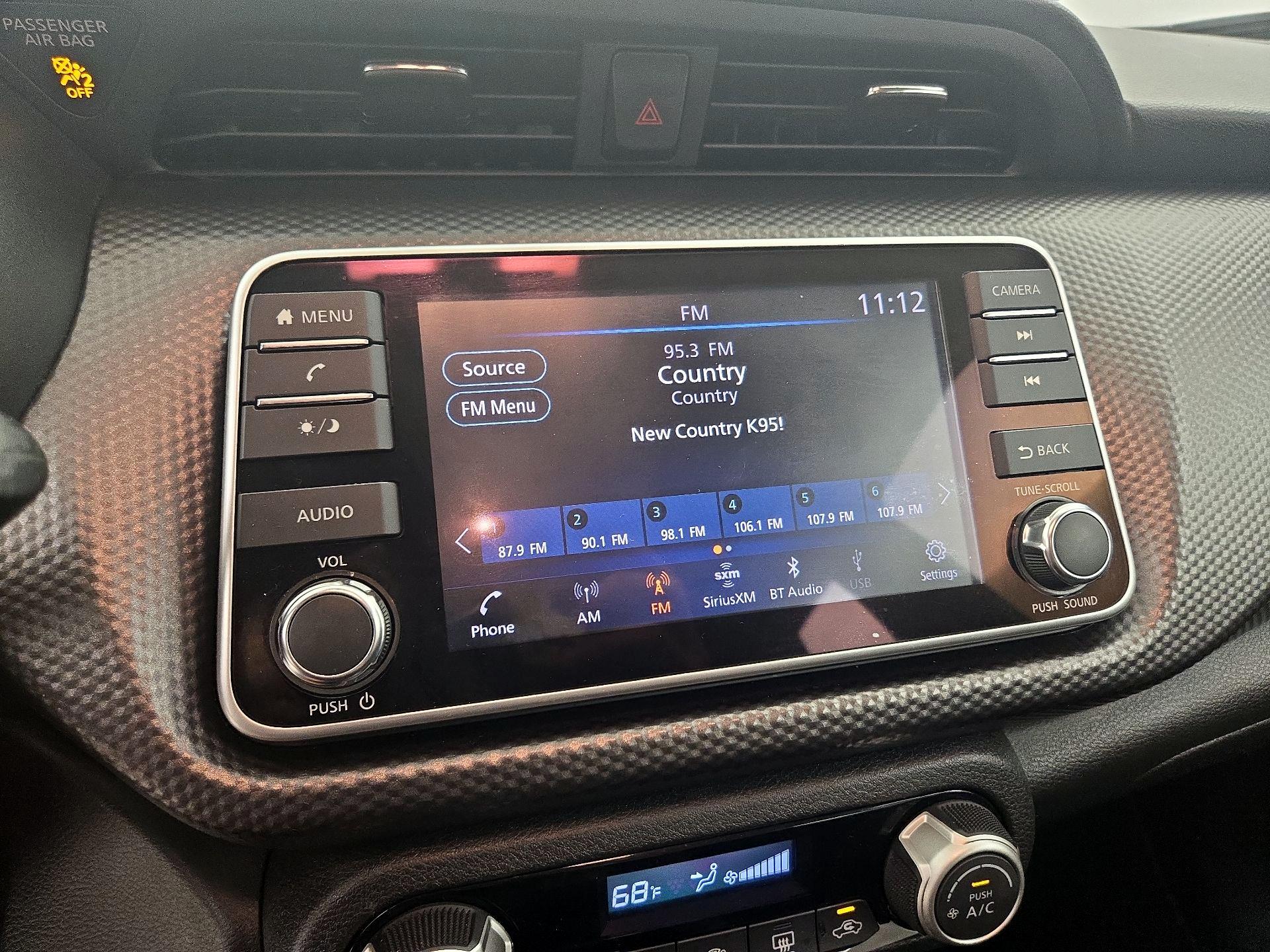 Thumbnail: 2019 Nissan Kicks - 15