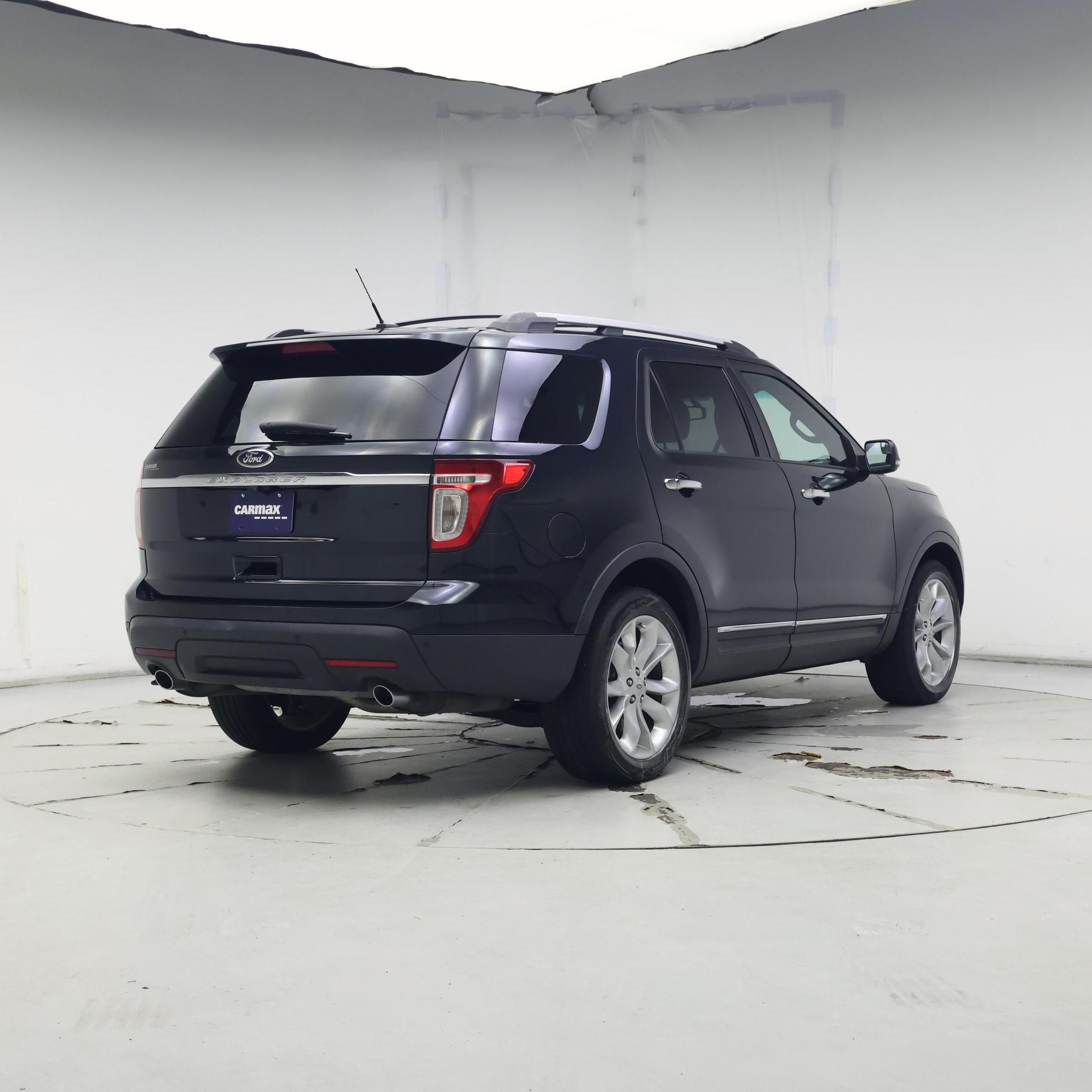Thumbnail: 2014 Ford Explorer - 8