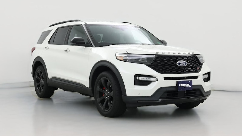 2022 Ford Explorer ST Hero Image
