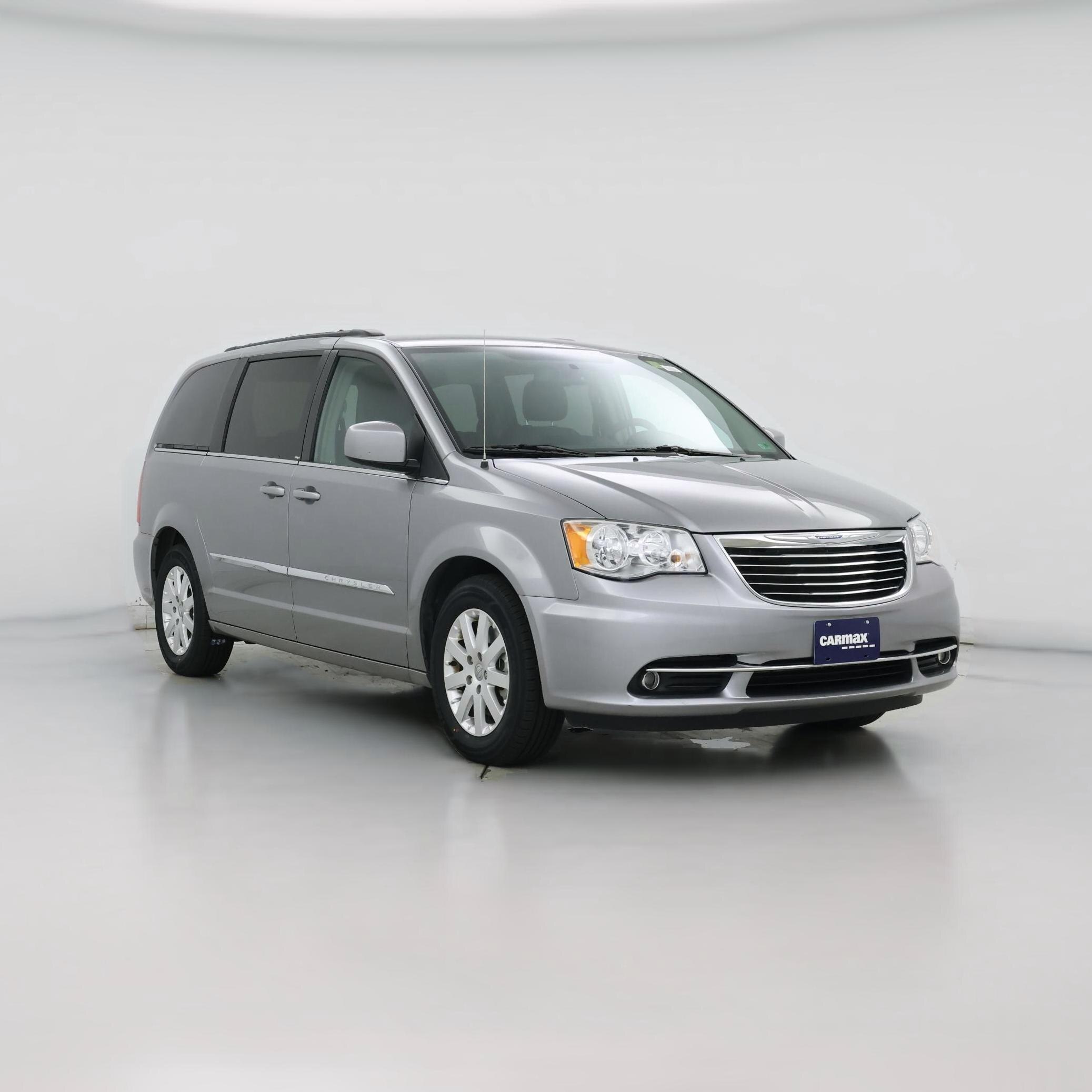 Thumbnail: 2014 Chrysler Town & Country - 1