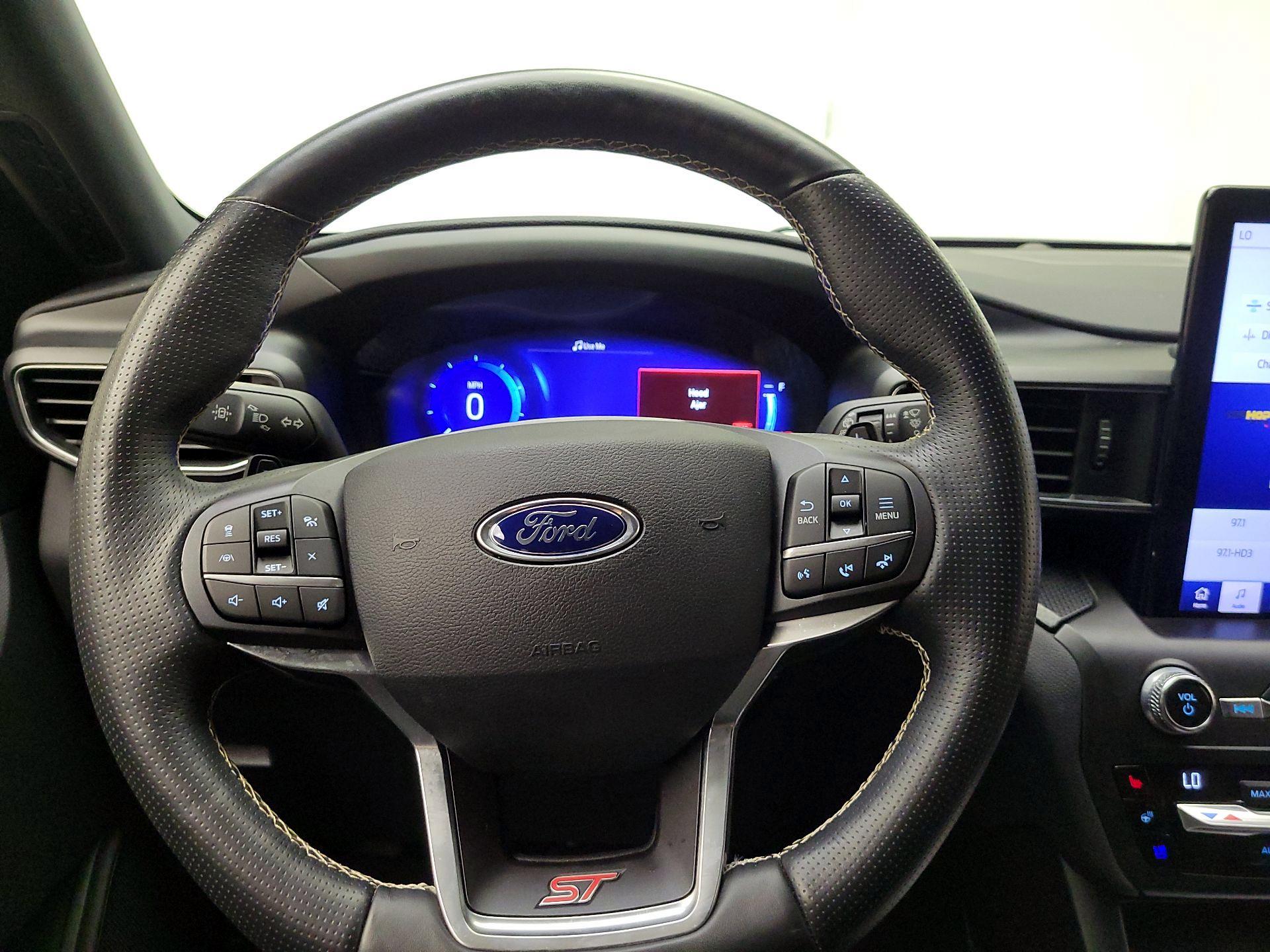 Thumbnail: 2020 Ford Explorer - 10