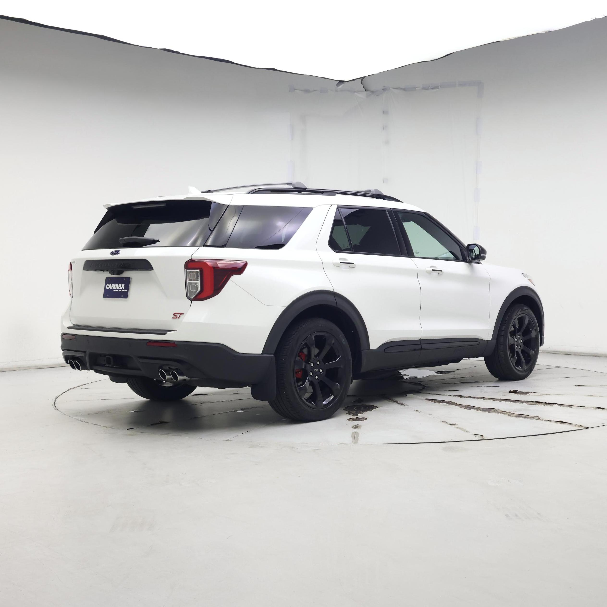 Thumbnail: 2020 Ford Explorer - 8