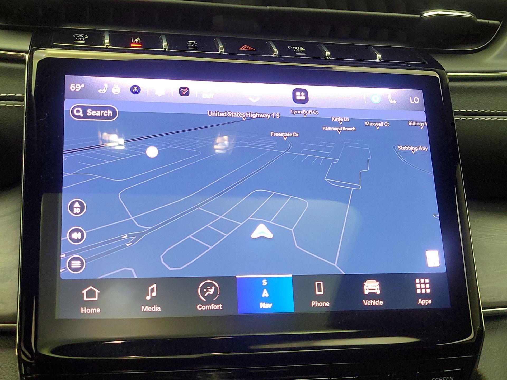 Thumbnail: 2023 Jeep Grand Cherokee - 14