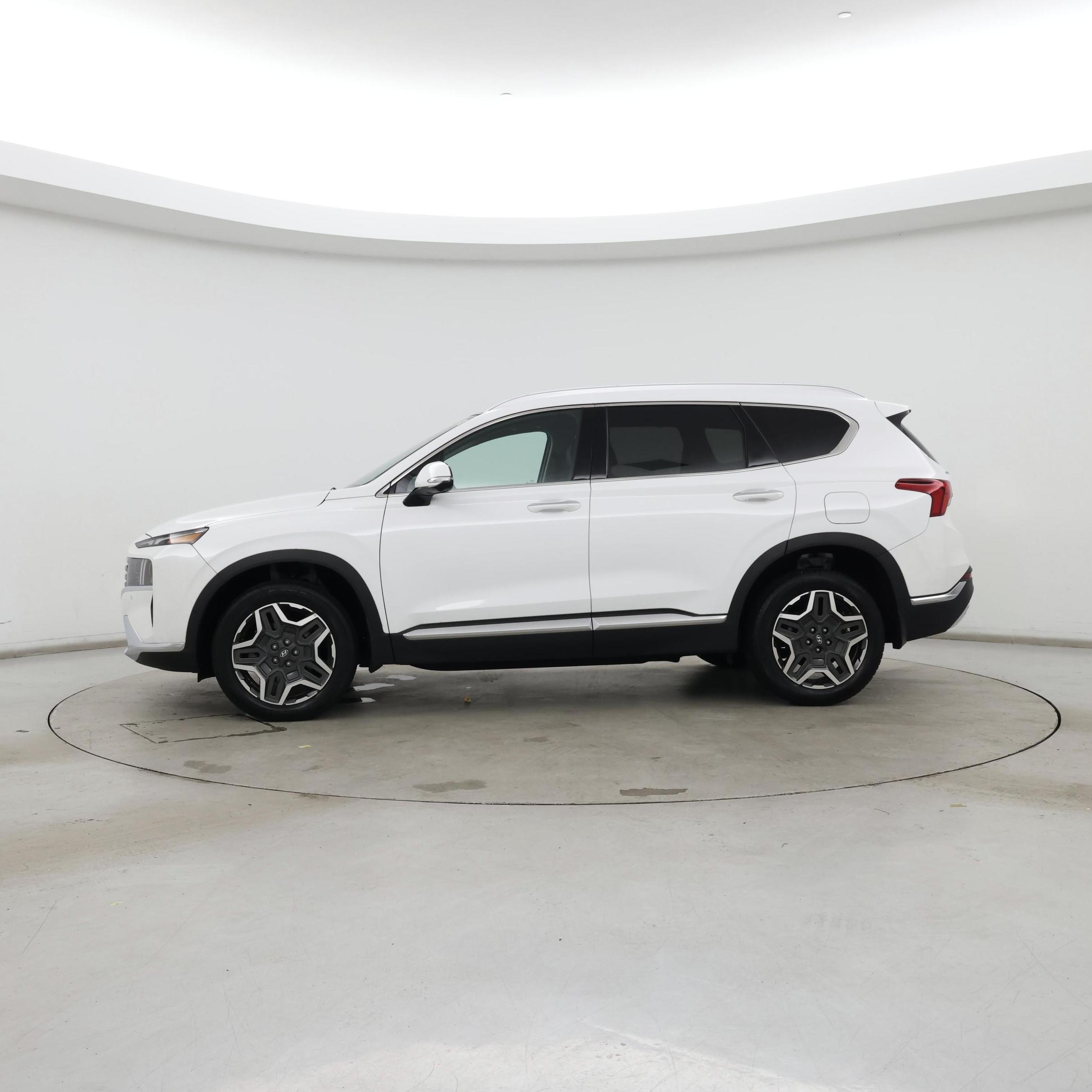 Thumbnail: 2023 Hyundai Santa Fe - 3