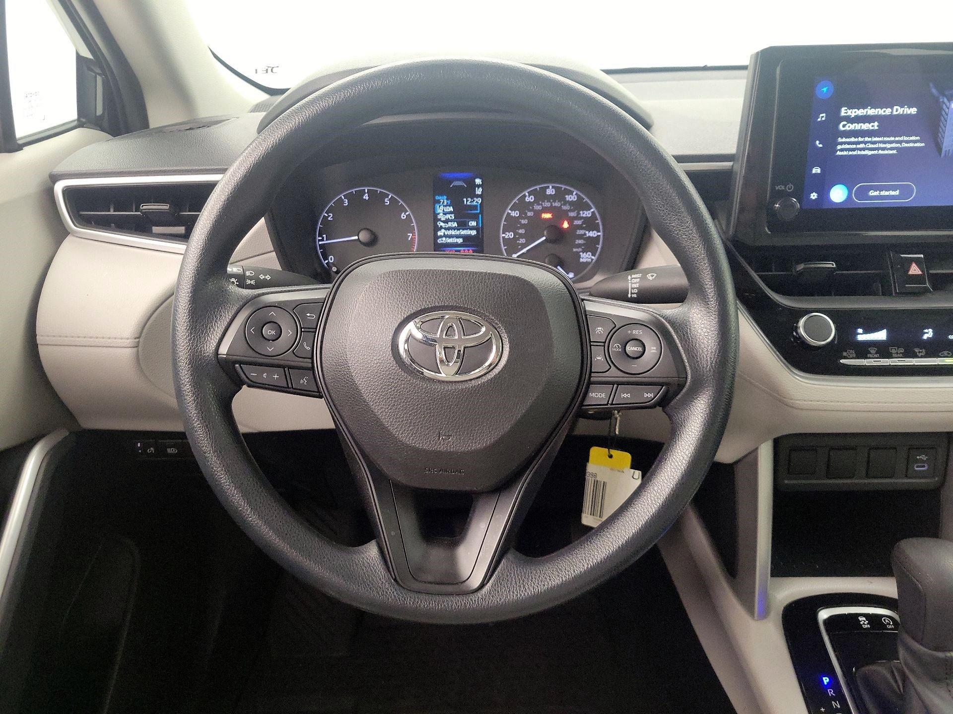 Thumbnail: 2023 Toyota Corolla Cross - 10