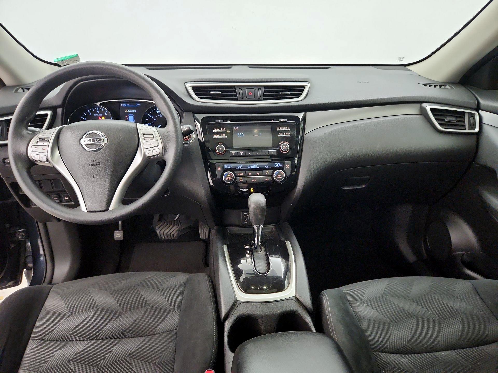 Thumbnail: 2016 Nissan Rogue - 8