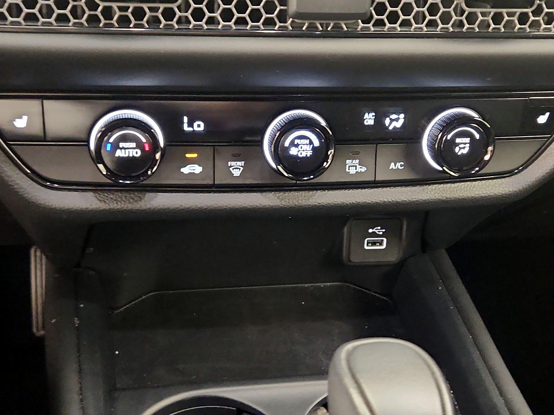 Thumbnail: 2024 Honda HR-V - 16