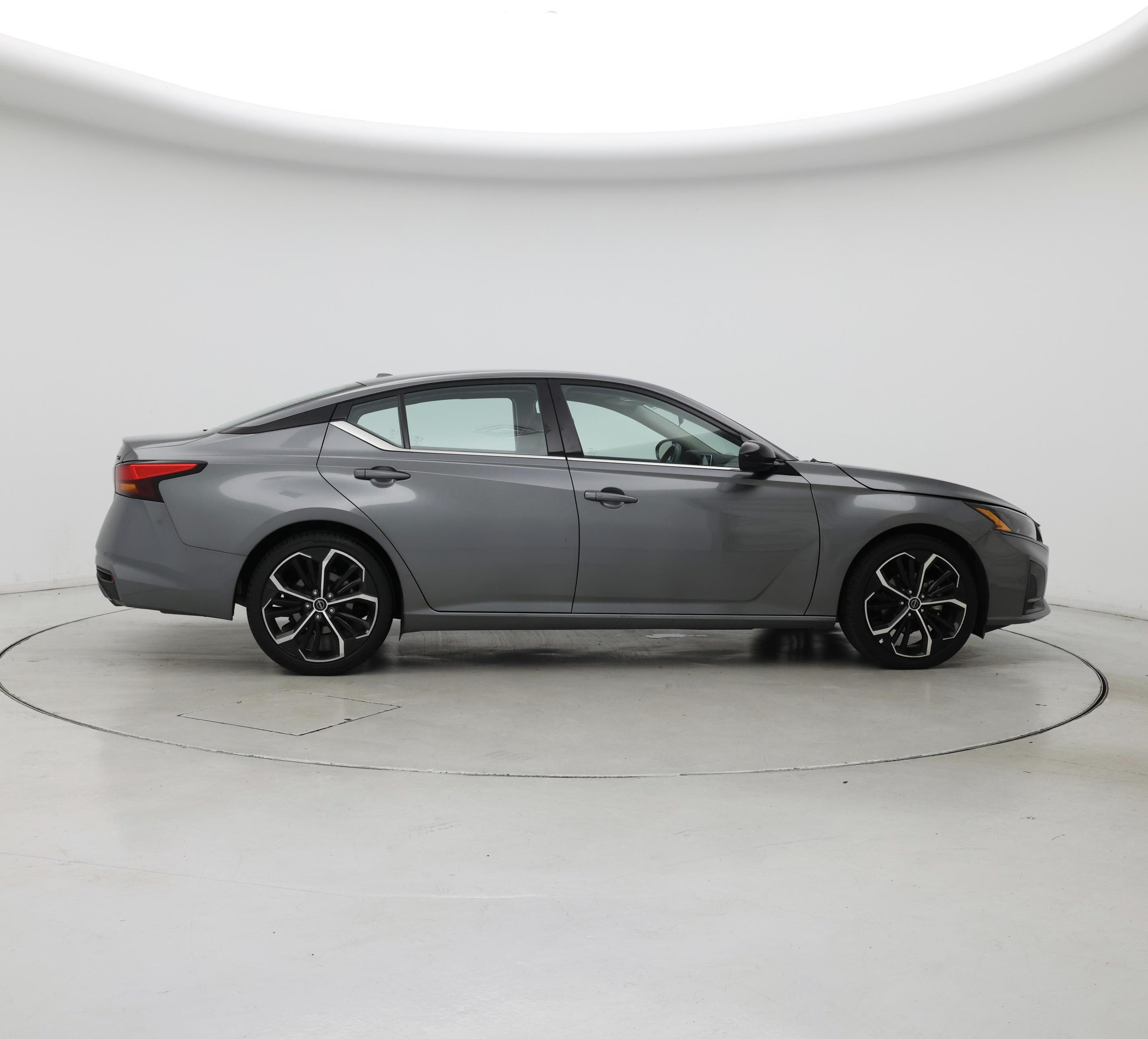 Thumbnail: 2023 Nissan Altima - 7