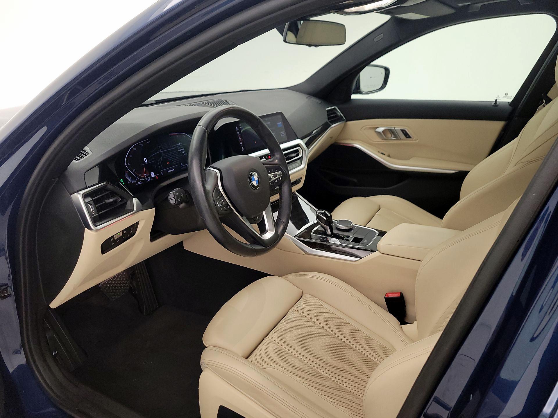 Thumbnail: 2022 BMW 3 Series - 11
