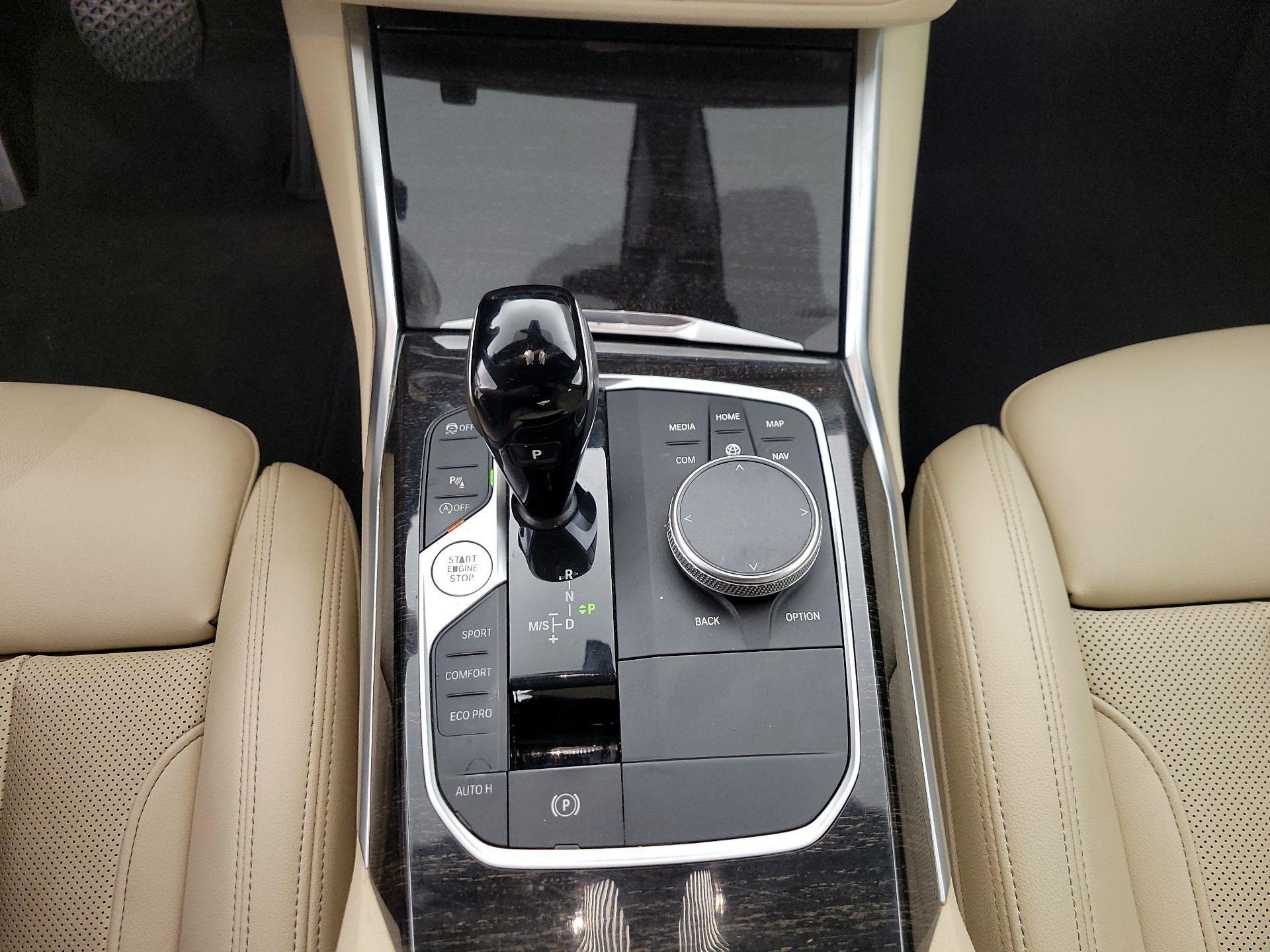 Thumbnail: 2022 BMW 3 Series - 18