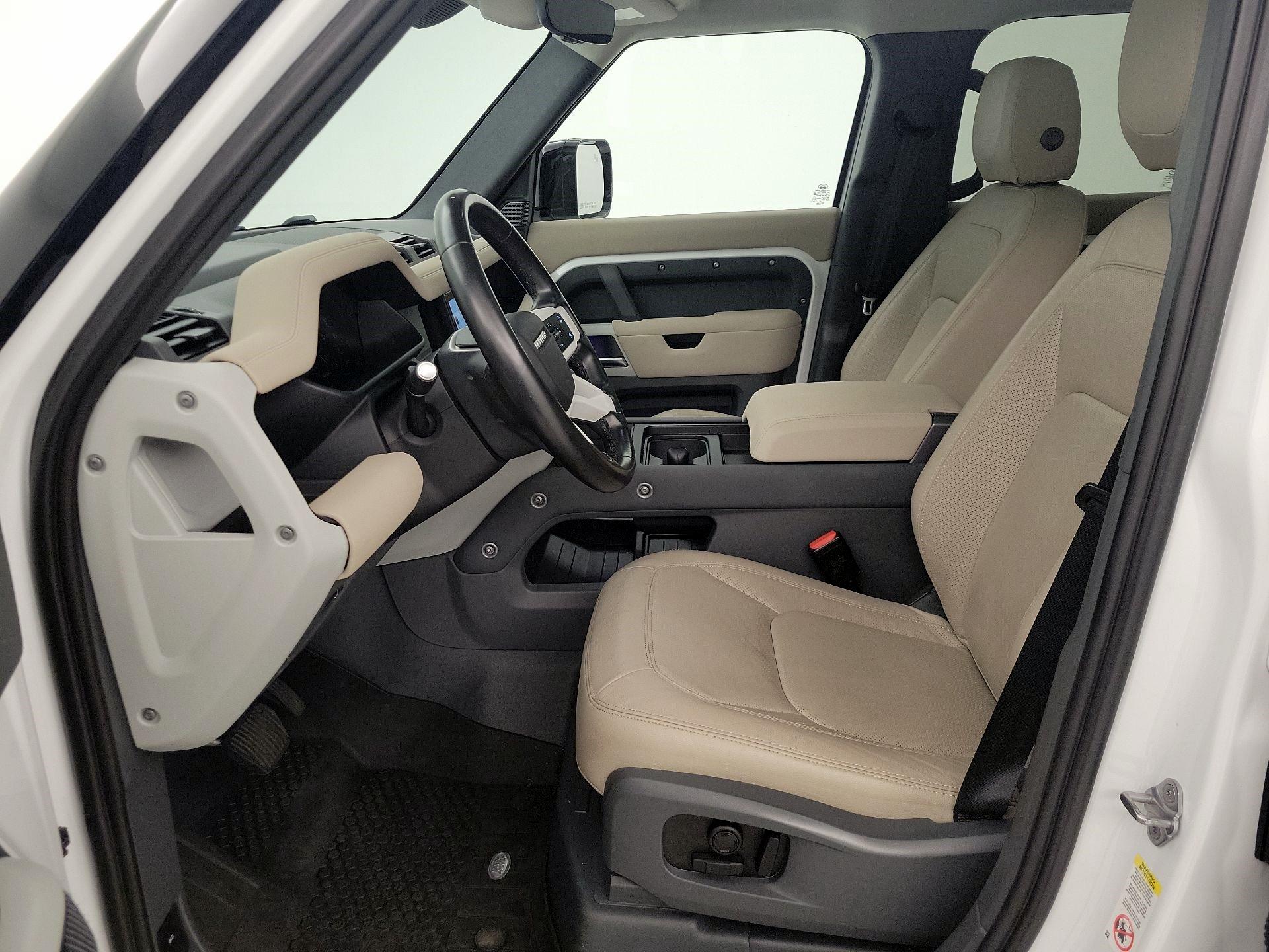 Thumbnail: 2023 Land Rover Defender - 11