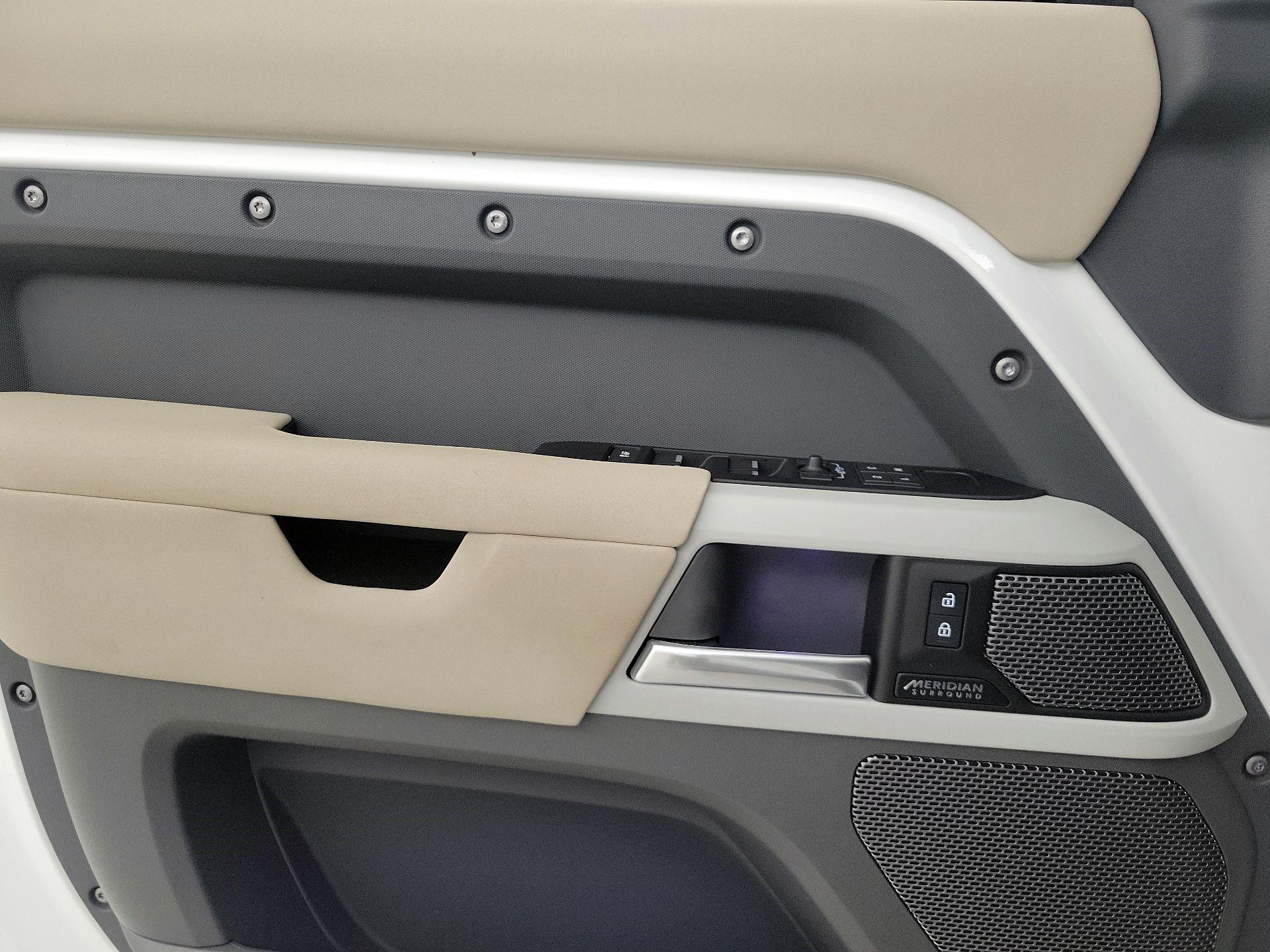 Thumbnail: 2023 Land Rover Defender - 12