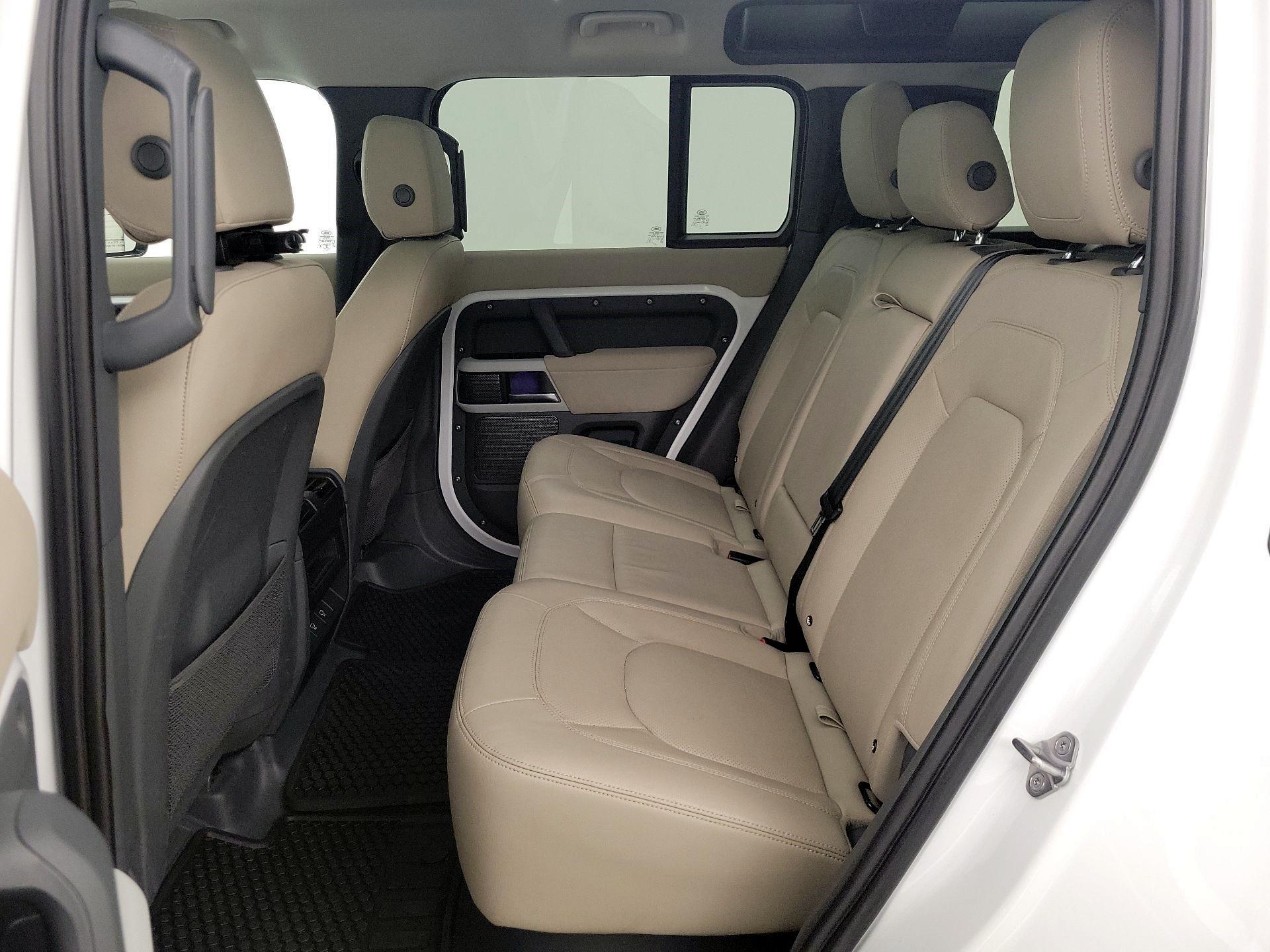 Thumbnail: 2023 Land Rover Defender - 20