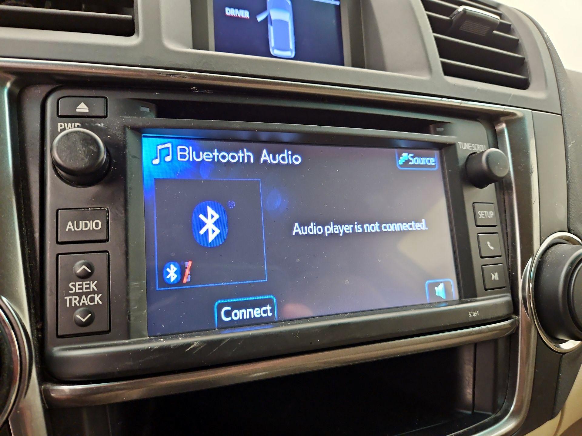 Thumbnail: 2013 Toyota Highlander - 14