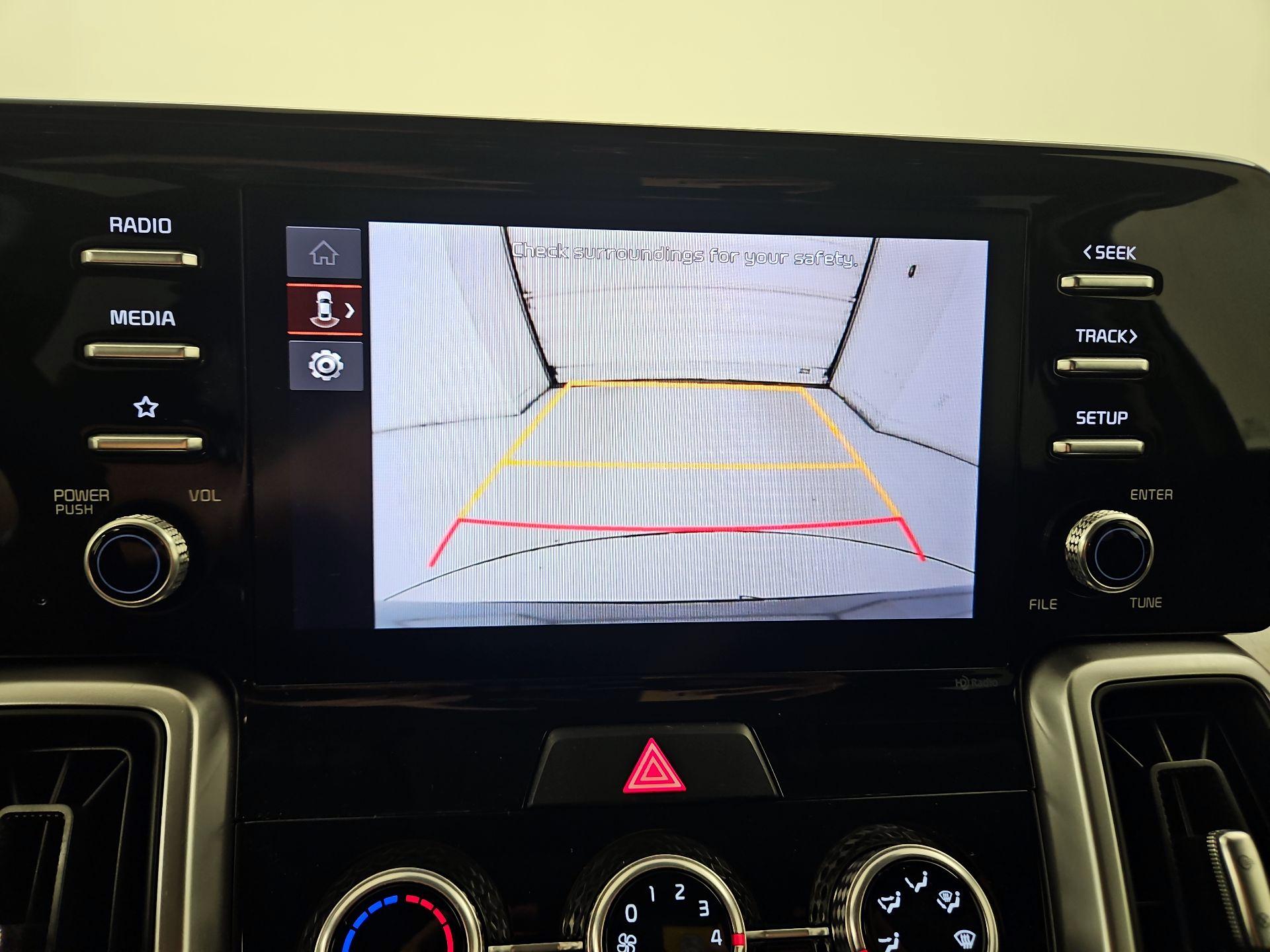 Thumbnail: 2022 Kia Sorento - 14