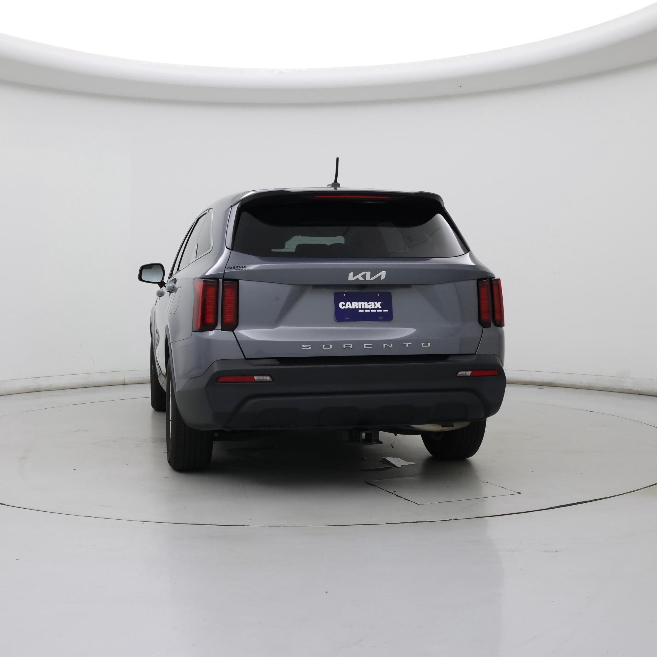 Thumbnail: 2022 Kia Sorento - 6