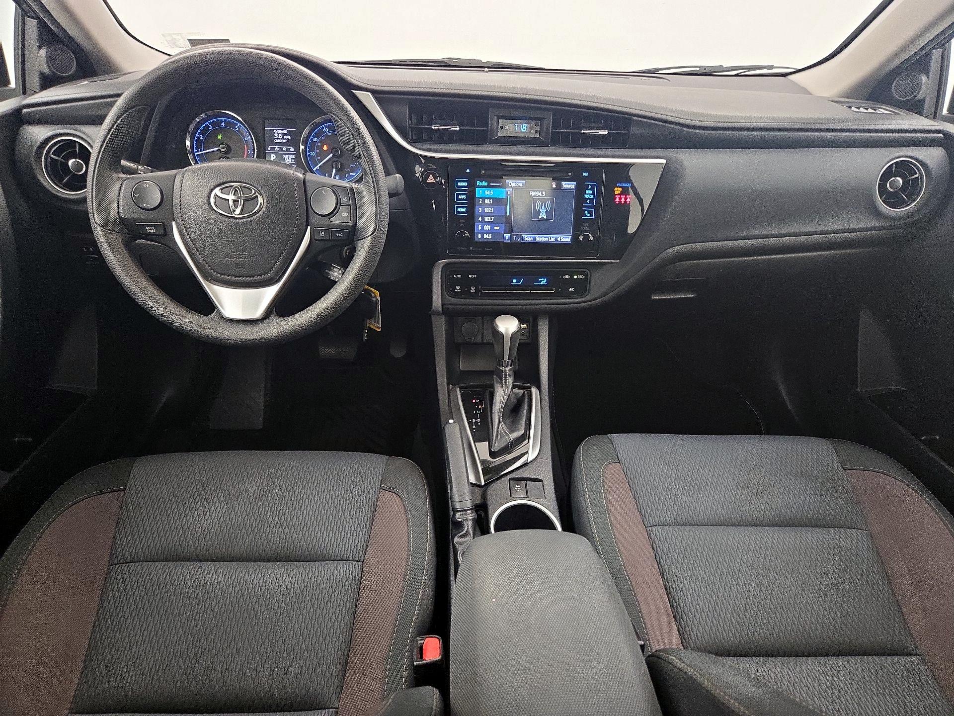 Thumbnail: 2018 Toyota Corolla - 9