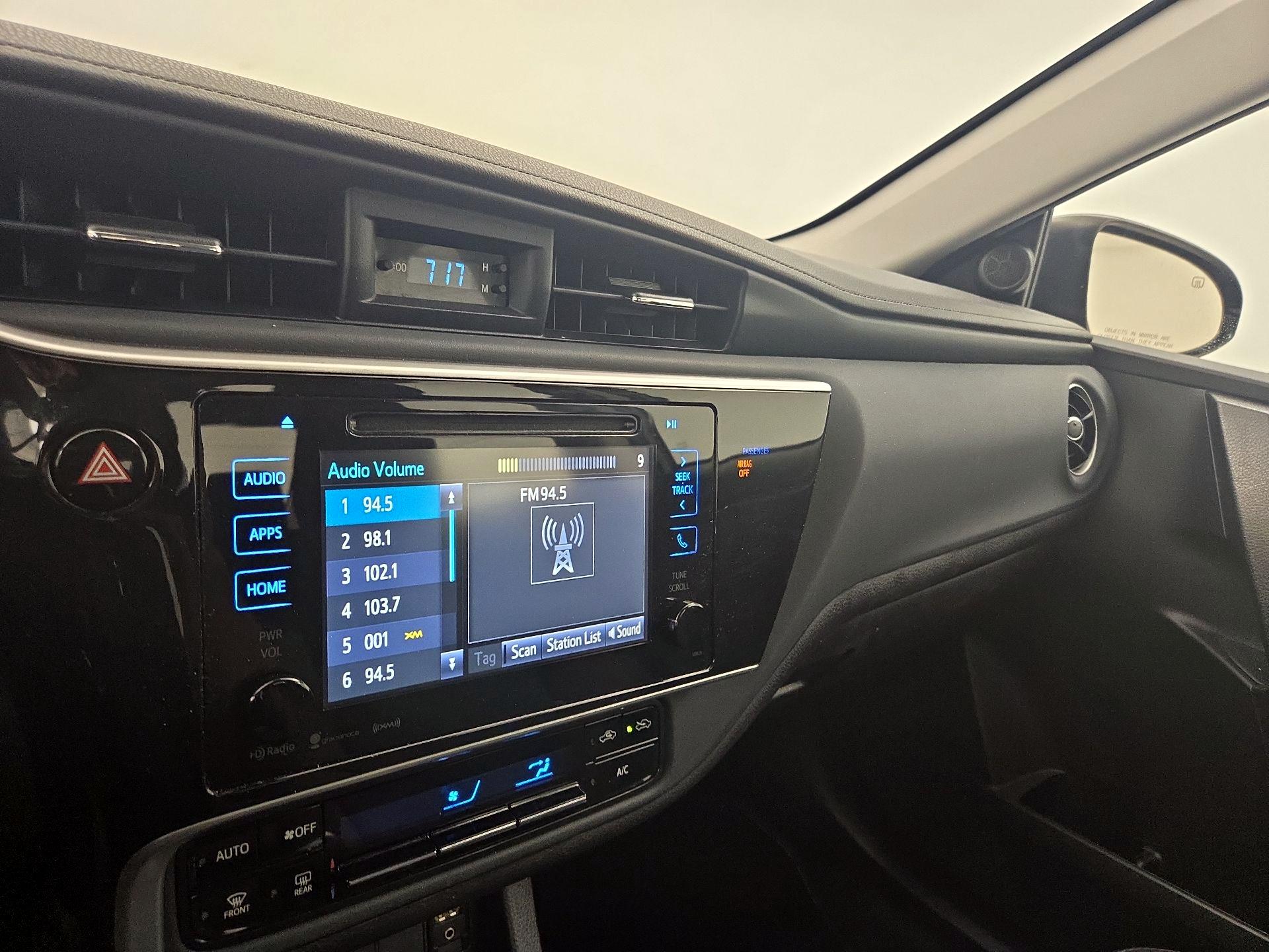 Thumbnail: 2018 Toyota Corolla - 15