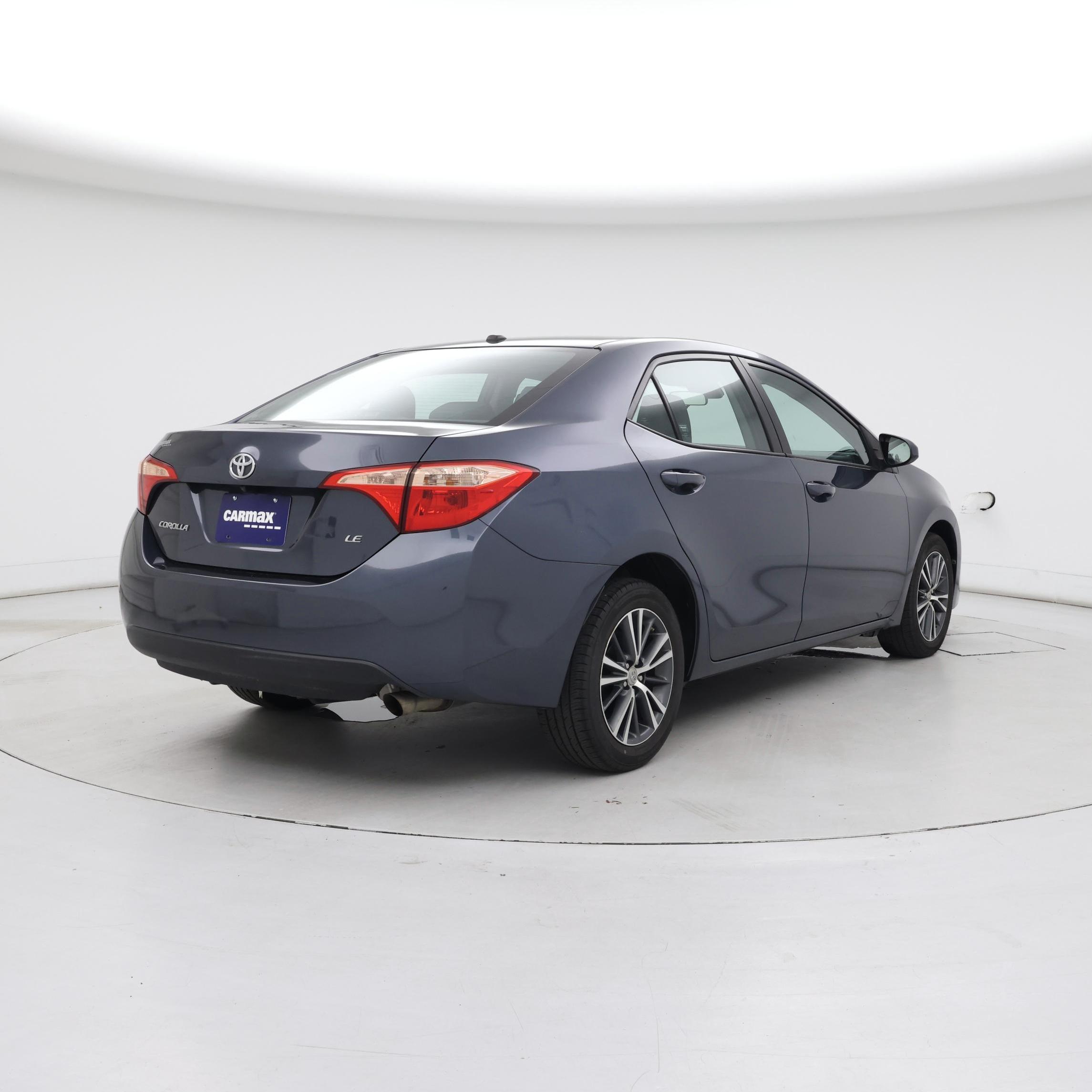 Thumbnail: 2018 Toyota Corolla - 8