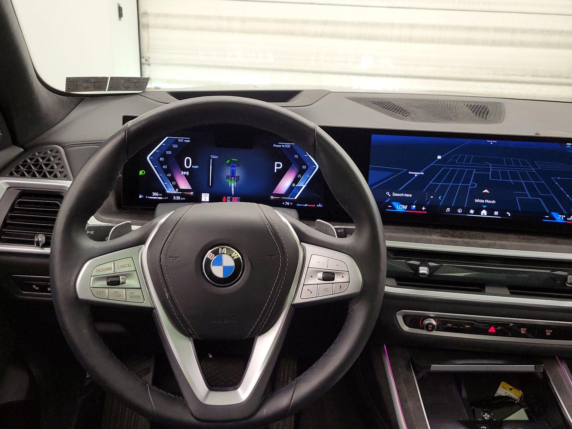 Thumbnail: 2024 BMW X7 - 10