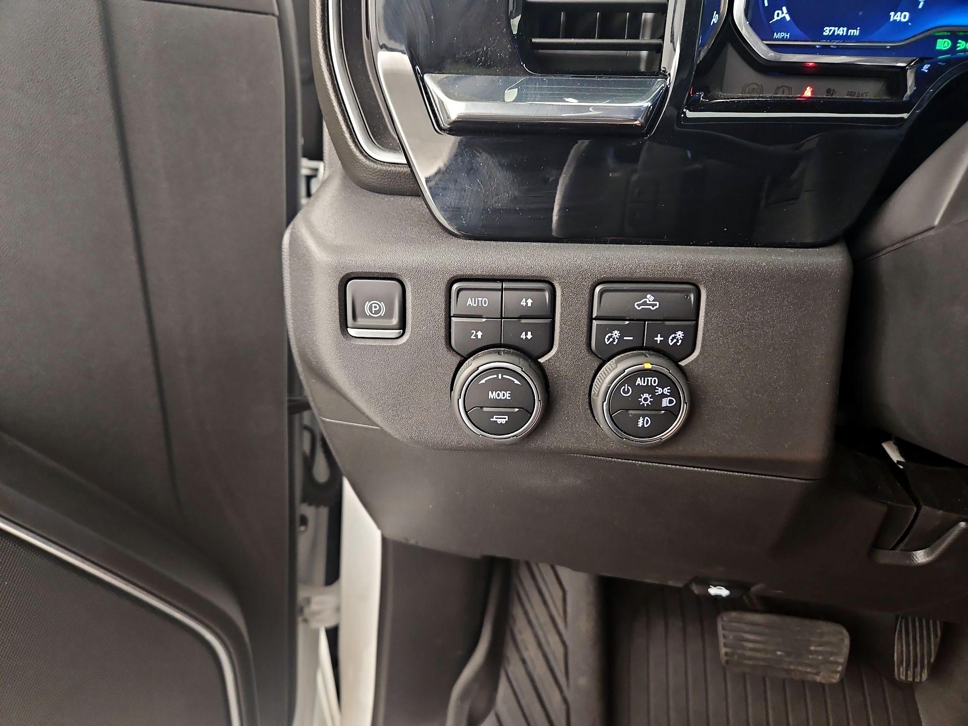 Thumbnail: 2022 Chevrolet Silverado 1500 - 13