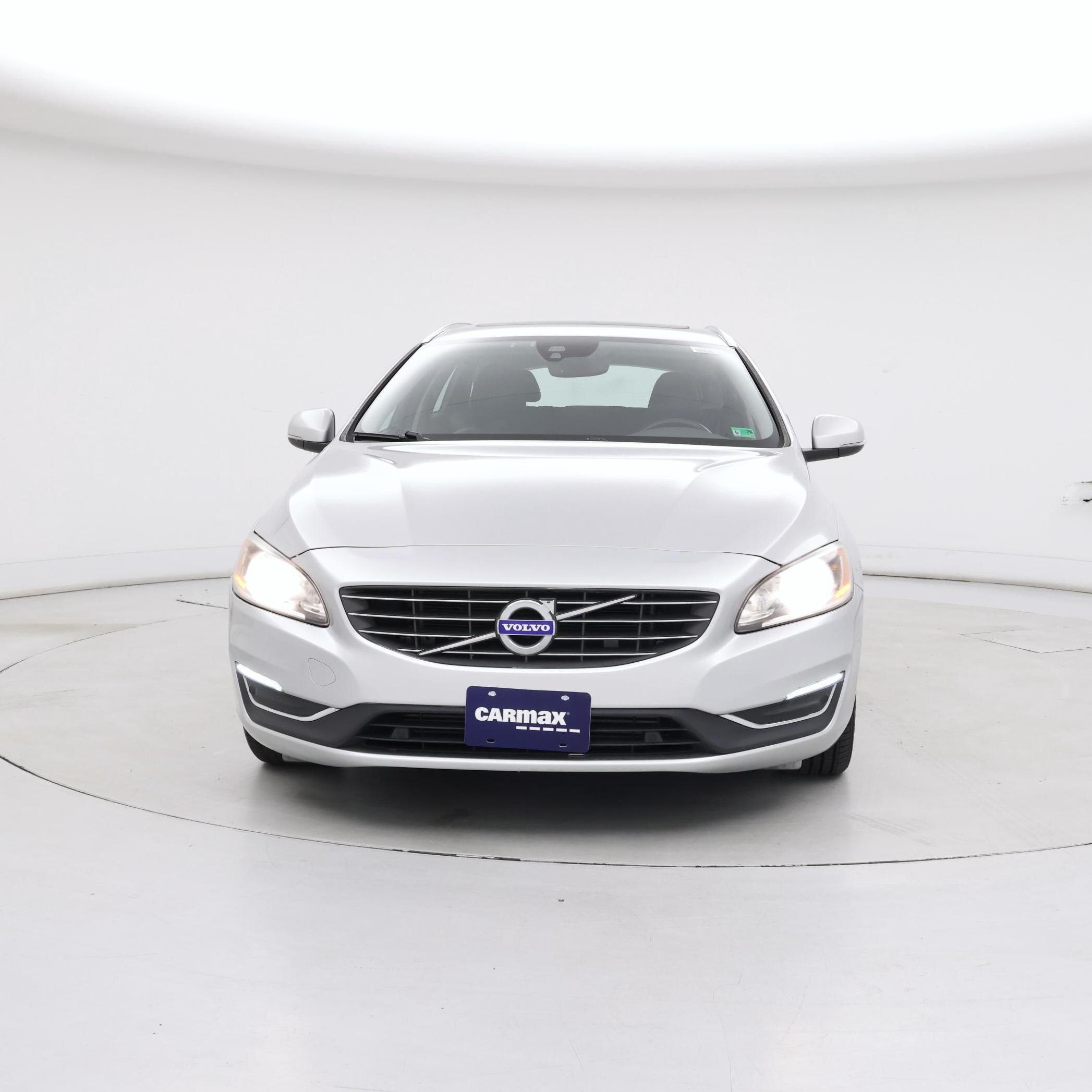 Thumbnail: 2016 Volvo V60 - 5