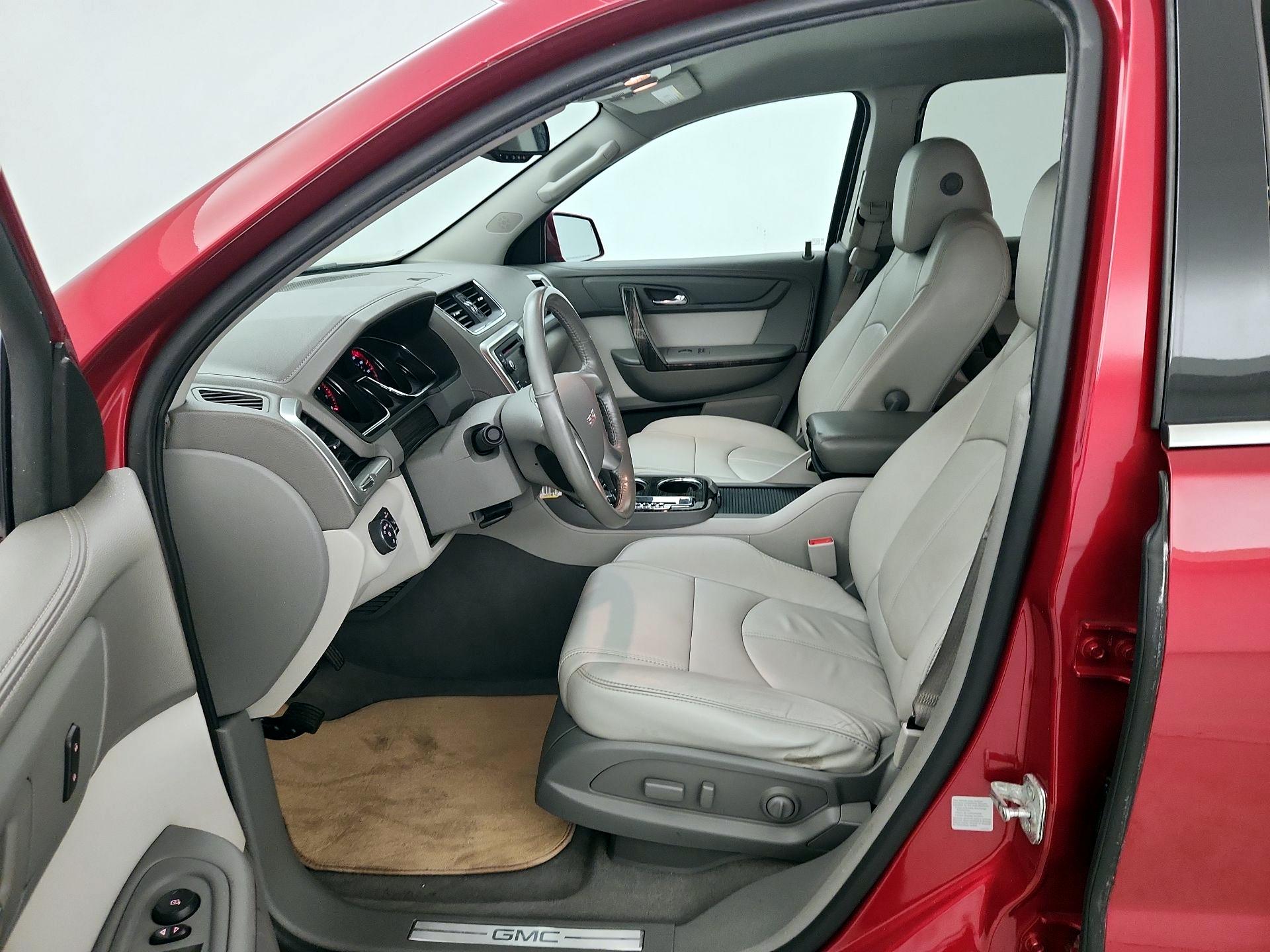 Thumbnail: 2013 GMC Acadia - 11