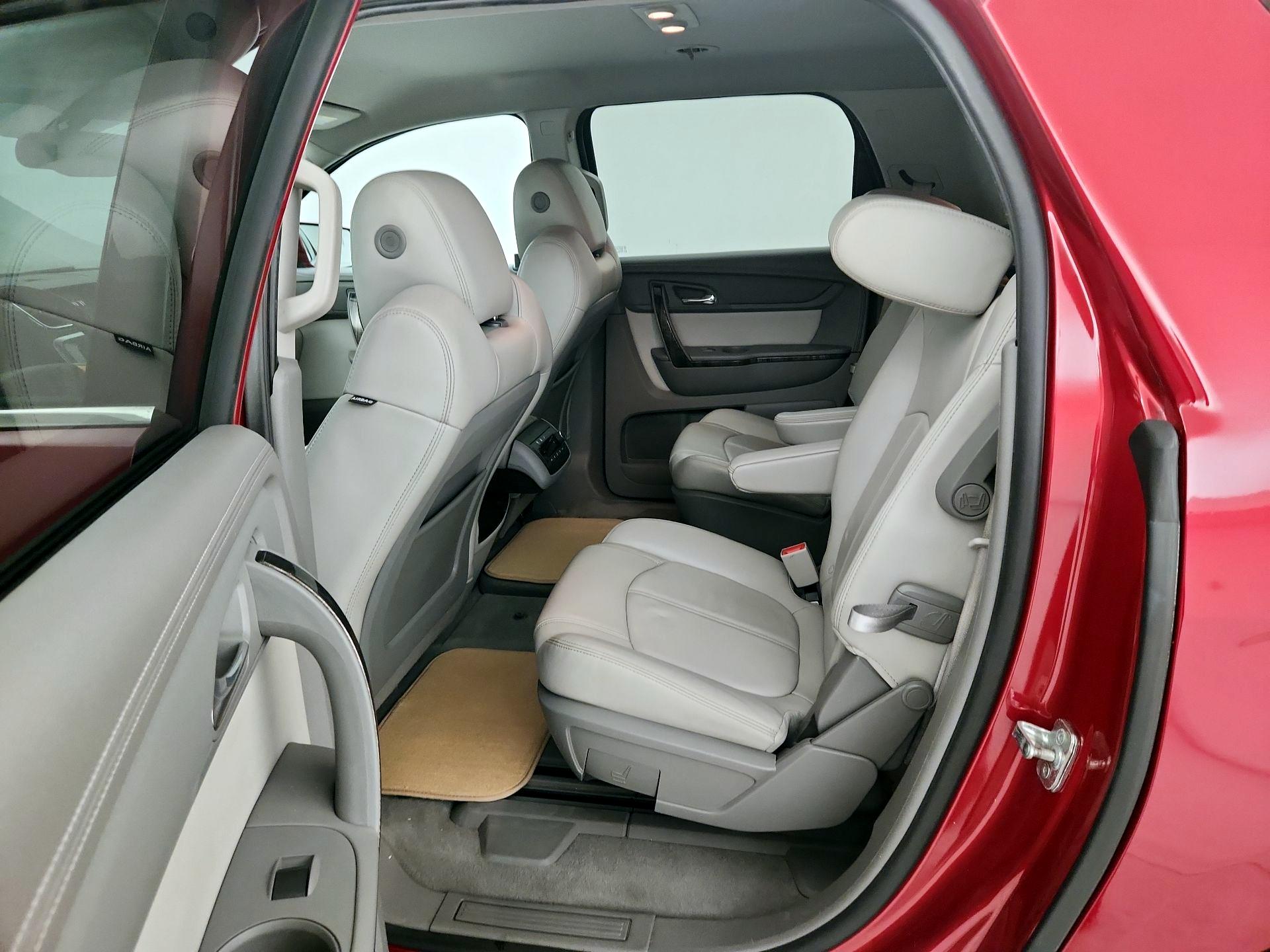 Thumbnail: 2013 GMC Acadia - 18
