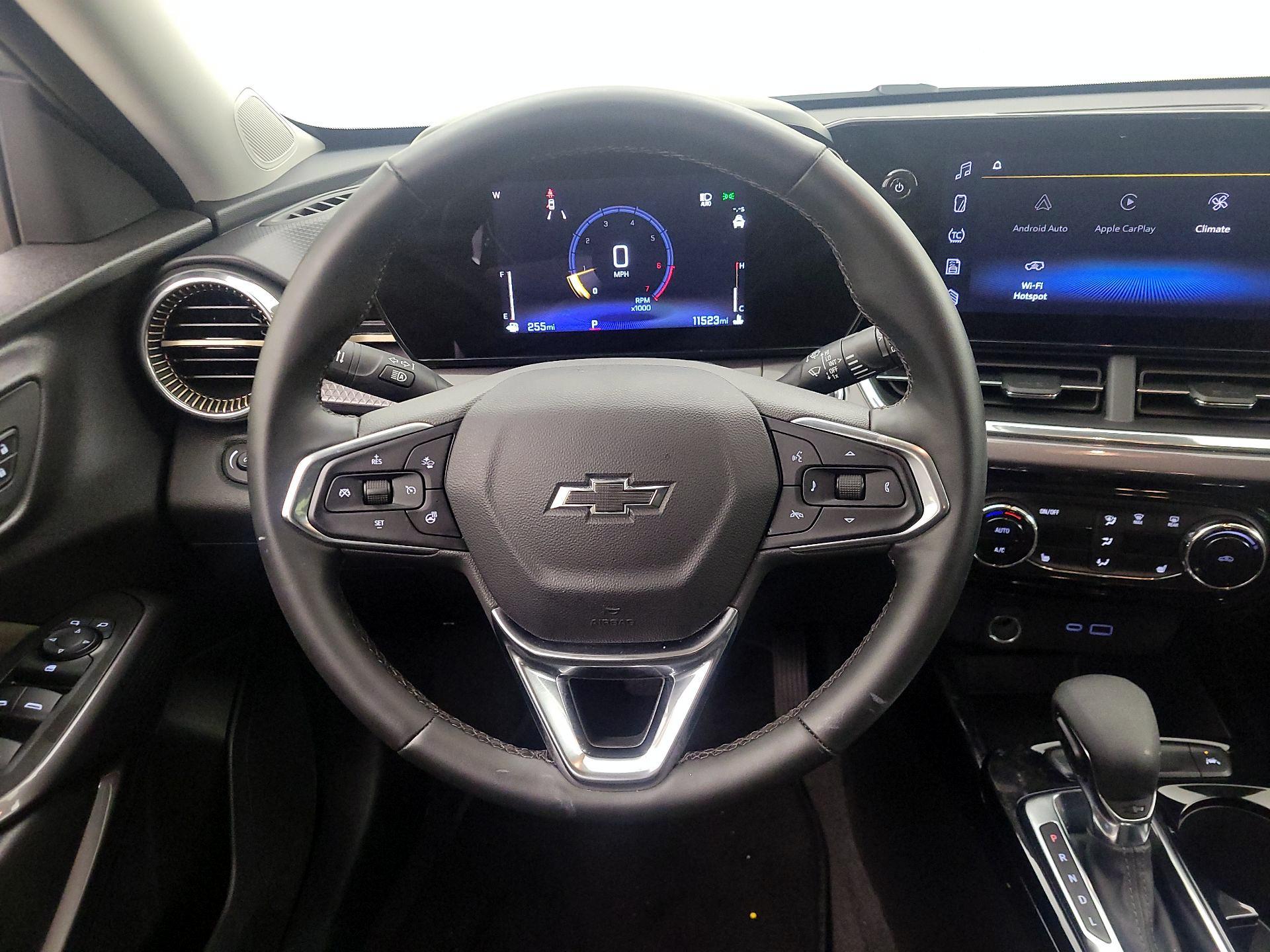 Thumbnail: 2025 Chevrolet Trax - 10