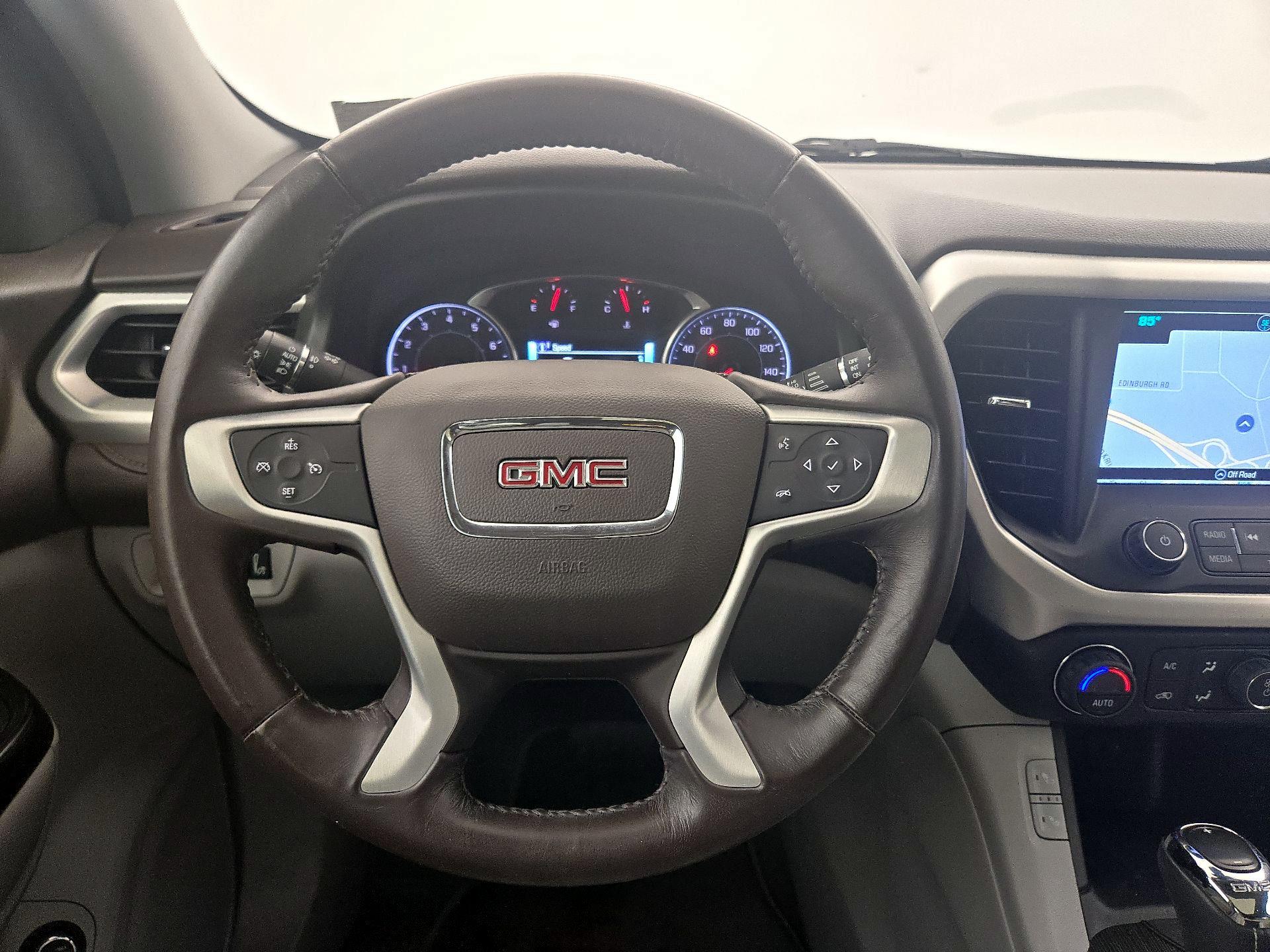 Thumbnail: 2017 GMC Acadia - 10