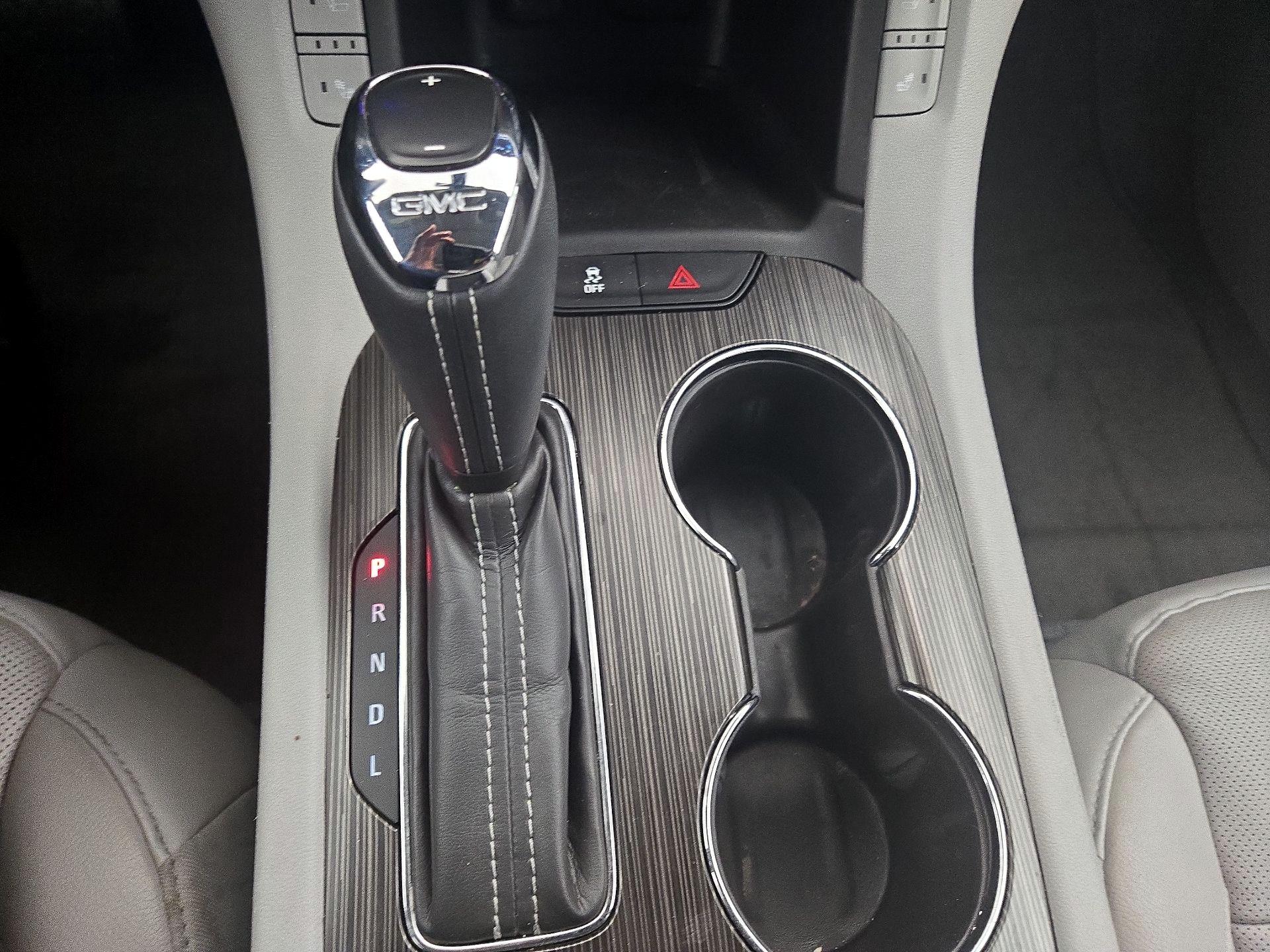 Thumbnail: 2017 GMC Acadia - 18