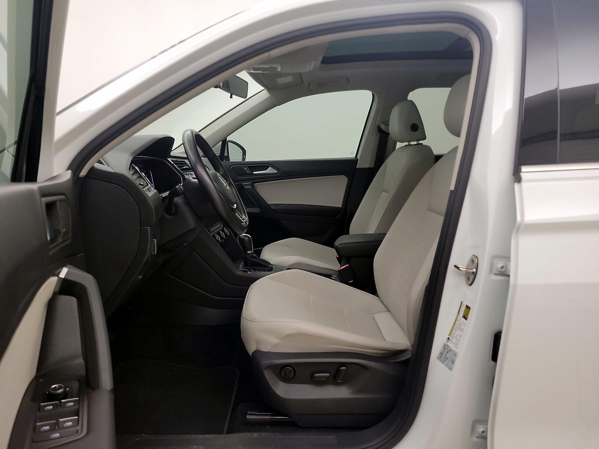 Thumbnail: 2019 Volkswagen Tiguan - 11