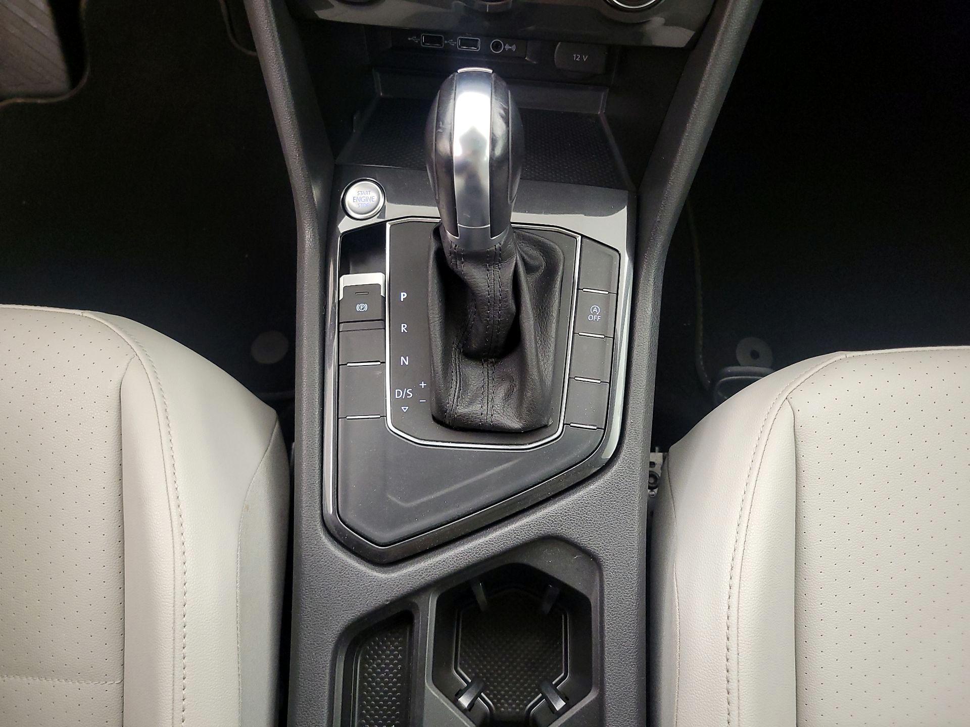 Thumbnail: 2019 Volkswagen Tiguan - 18