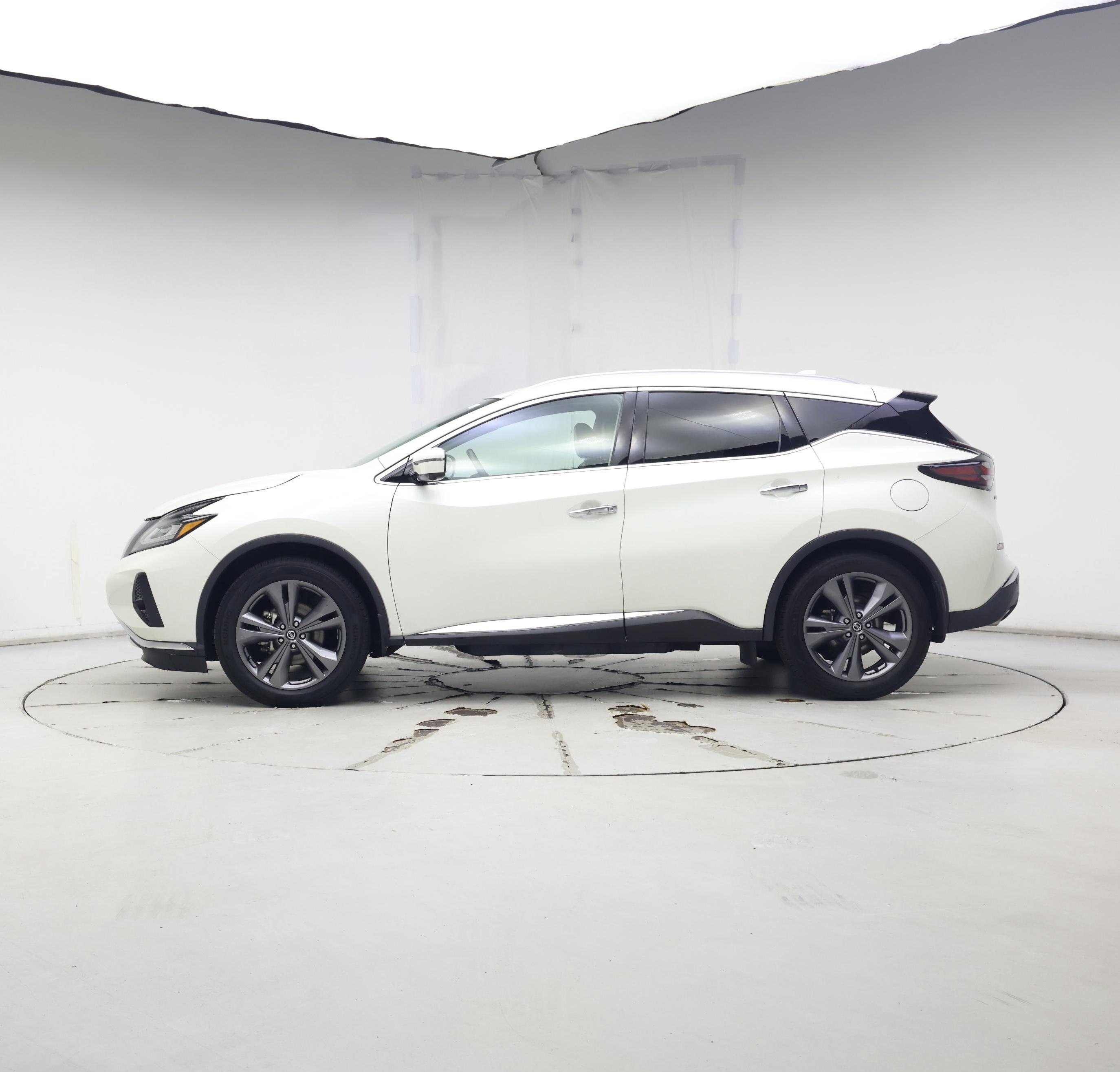 Thumbnail: 2020 Nissan Murano - 3